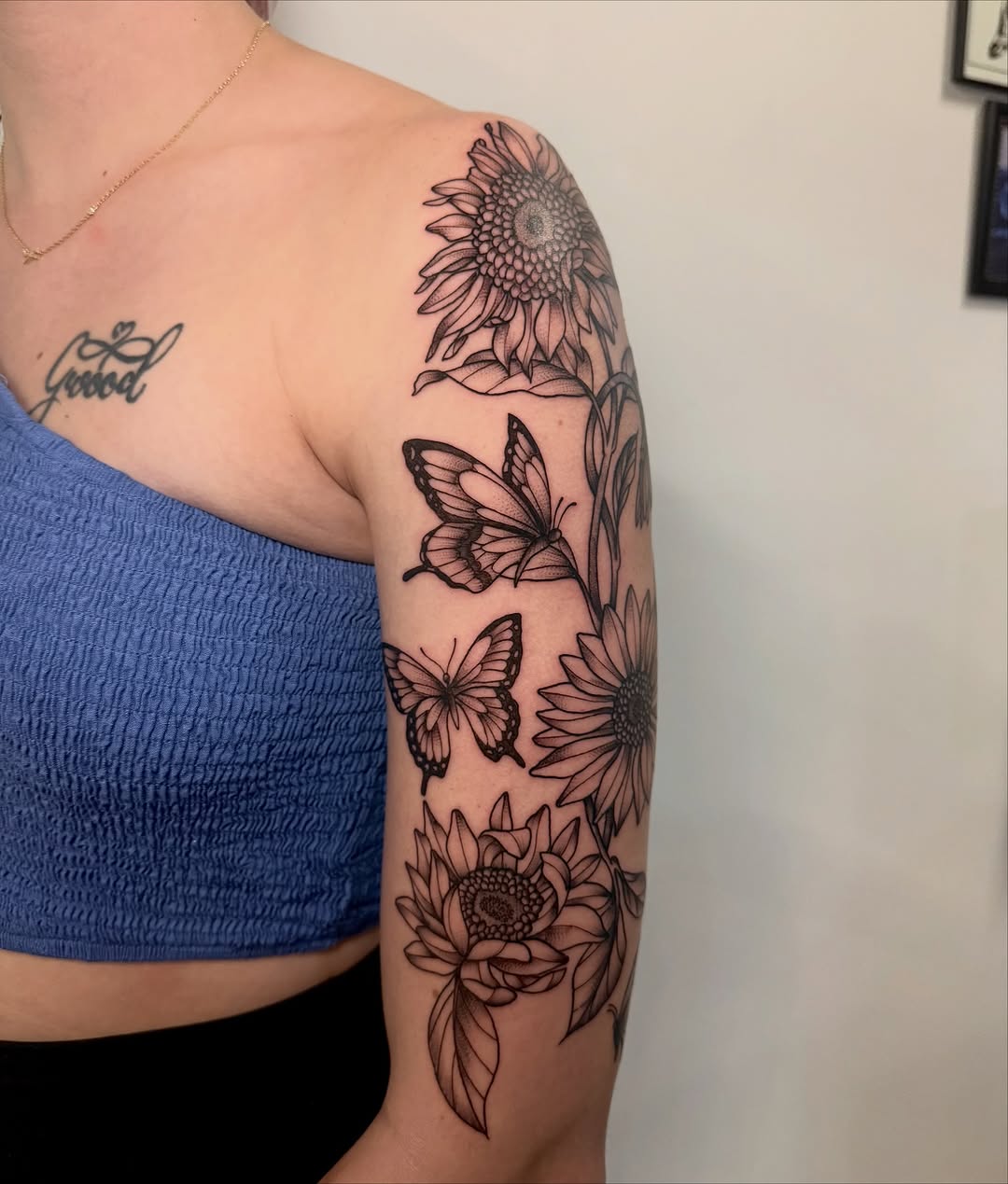 Tattoo by @gailtattoos — fine_line, illustrative