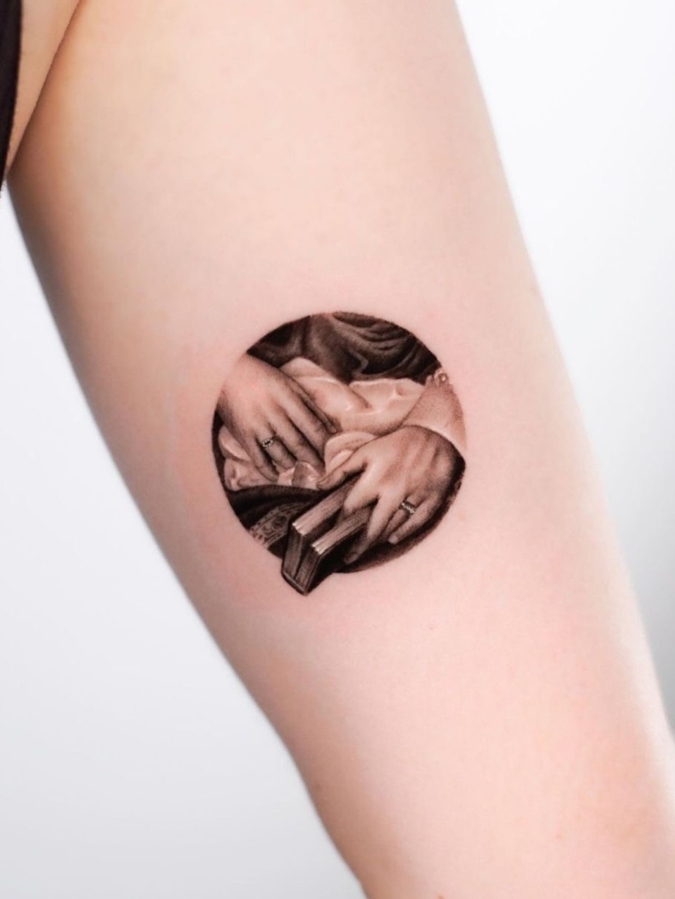 Tattoo by @romanova.skinart — realism