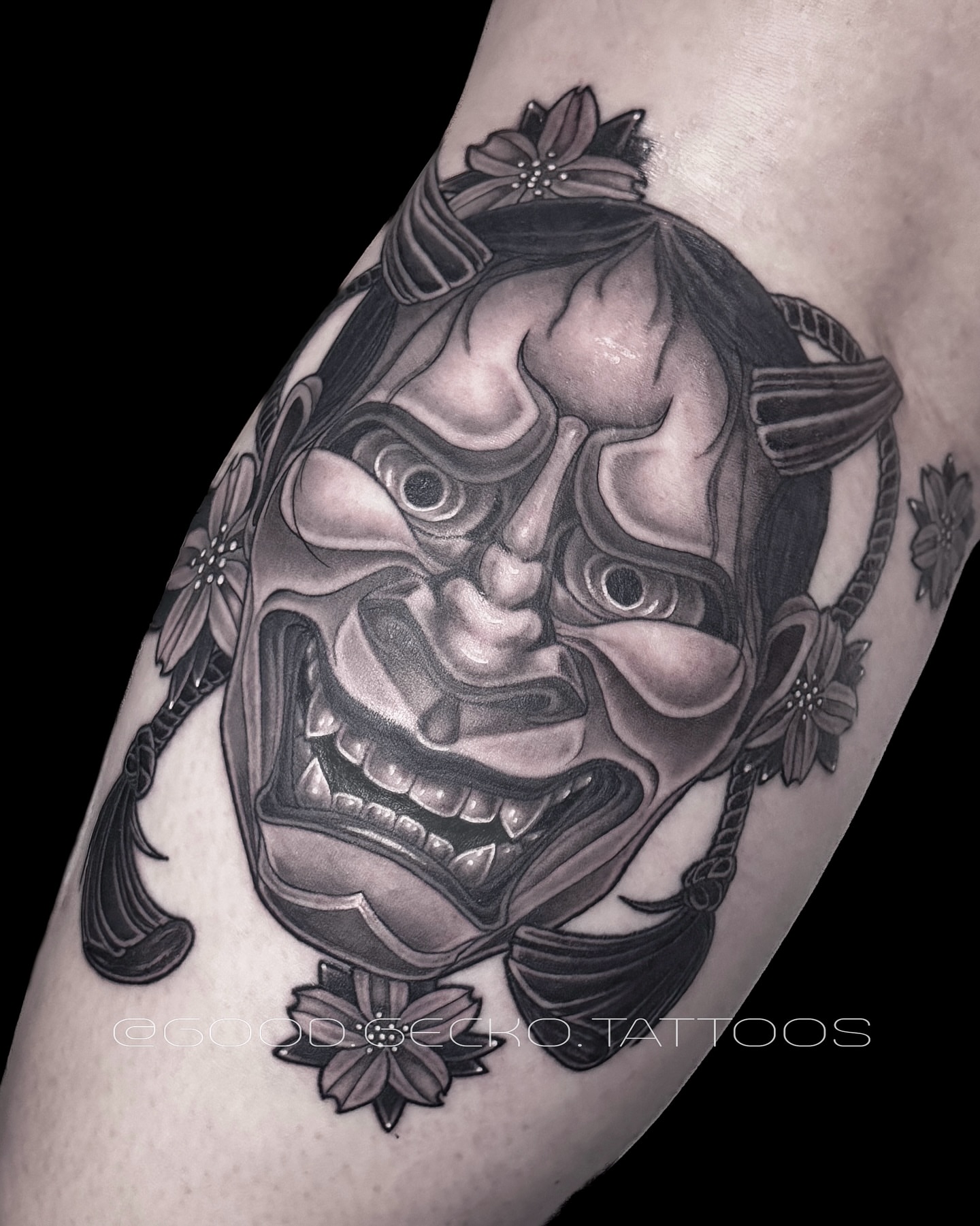 Tattoo by @good.gecko.tattoos — black_and_grey, realism