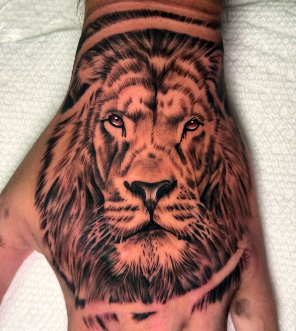 Tattoo by @kendyyl — realism