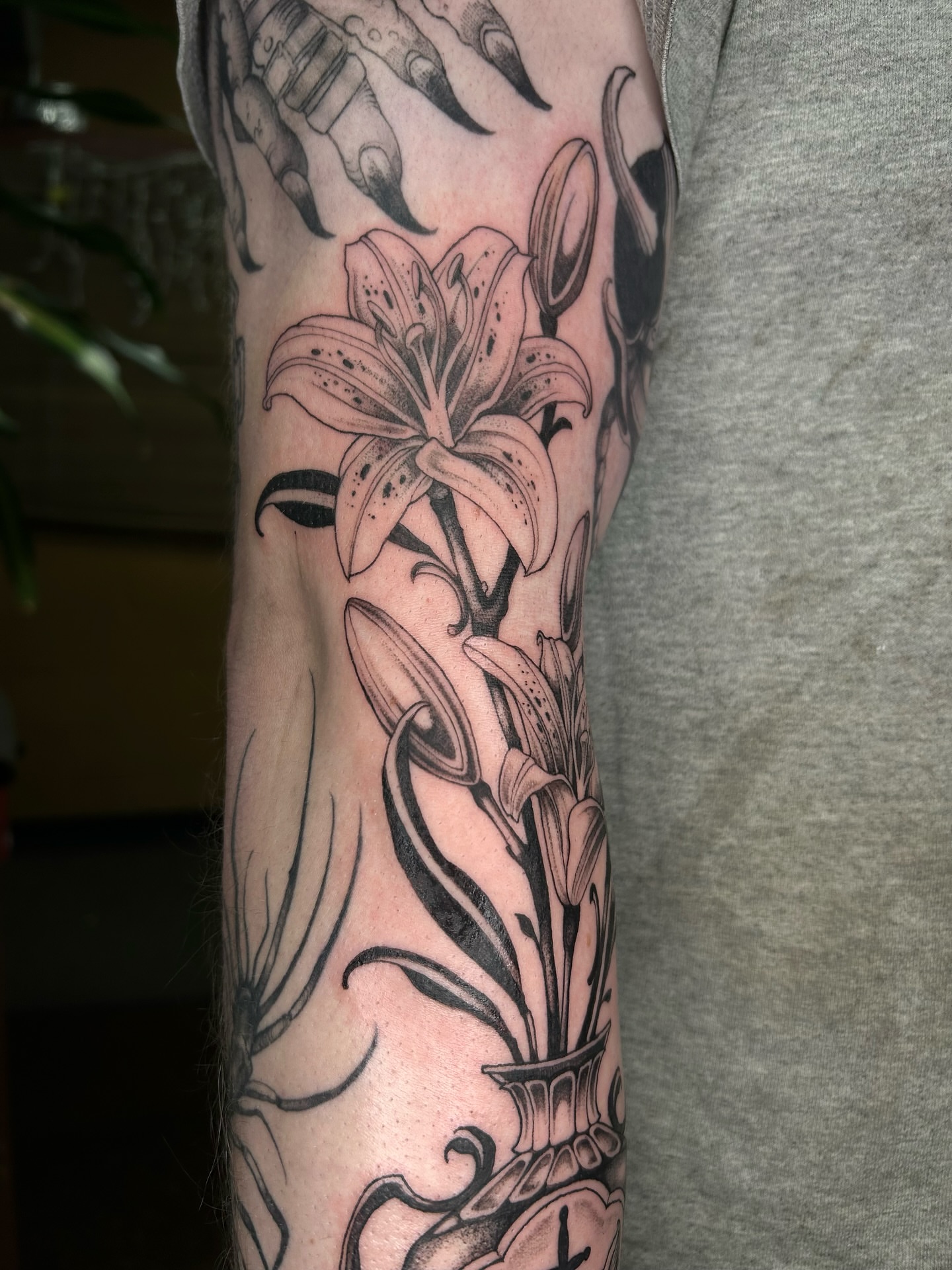 Tattoo by @thecursedmagus — black_and_grey