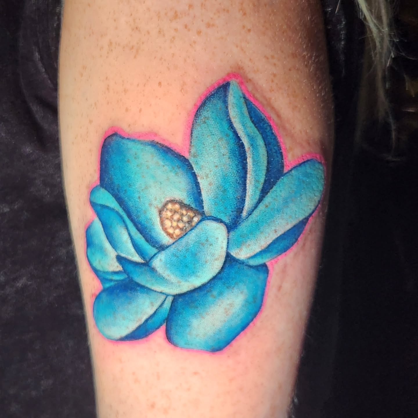 Tattoo by @sunnydtattoos — dotwork