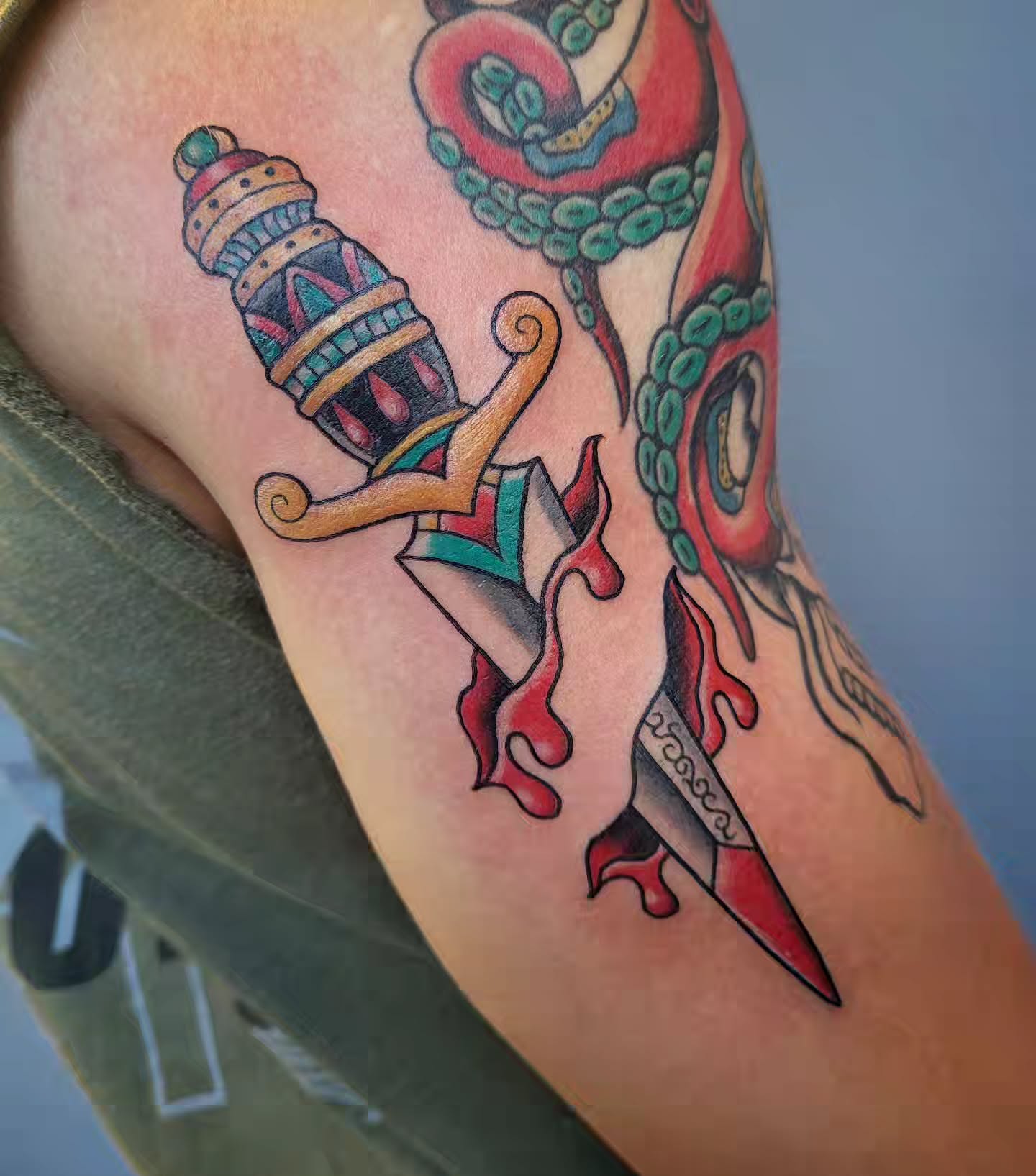 Tattoo by @kawaiikittentattoo β american_traditional