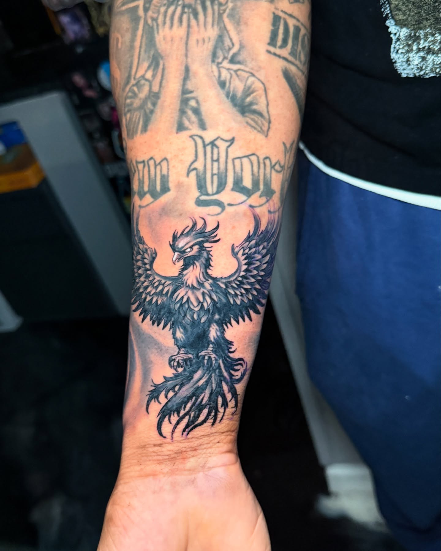 Tattoo by @arthurvolper — black_and_grey