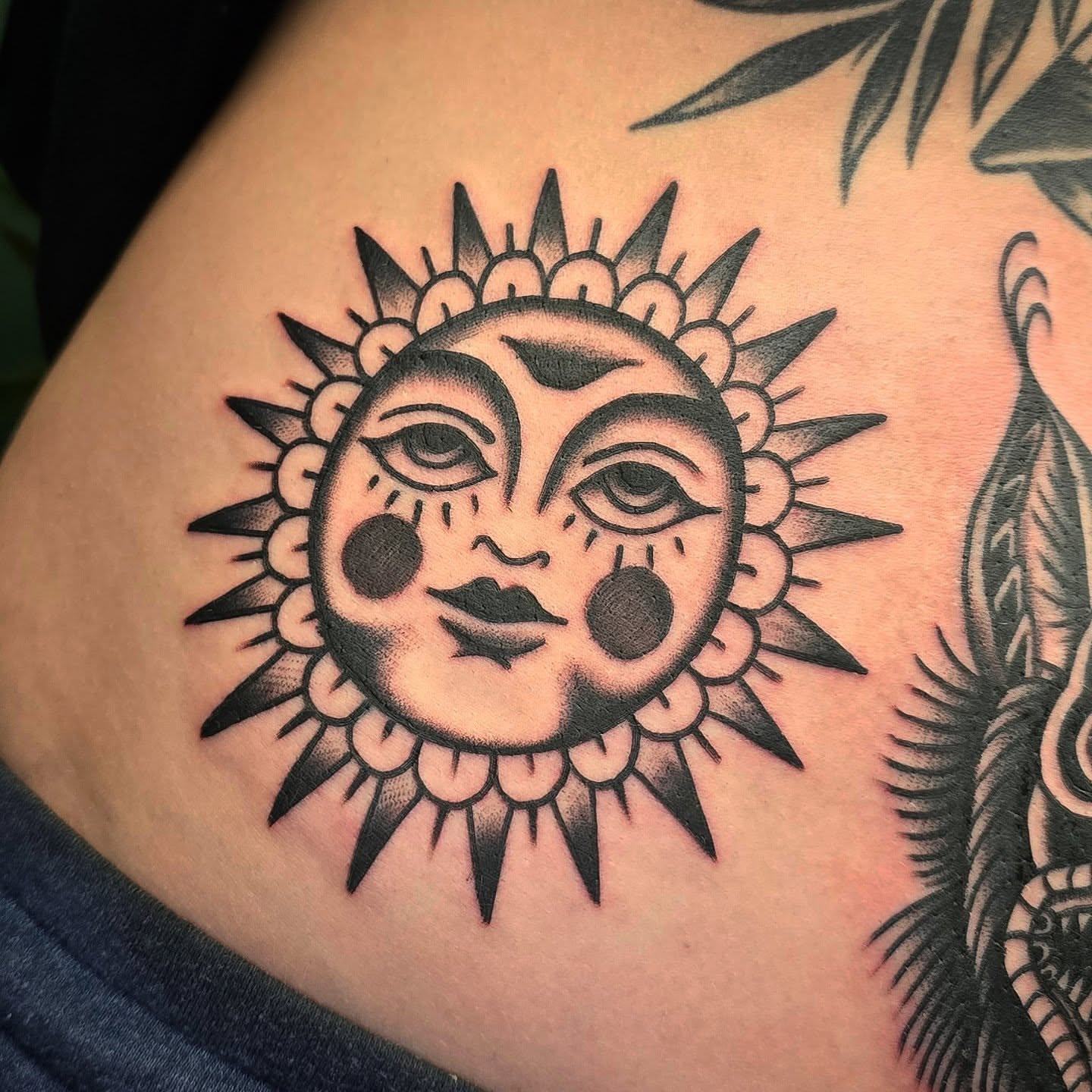 Tattoo by @fleurnoirestudio β american_traditional