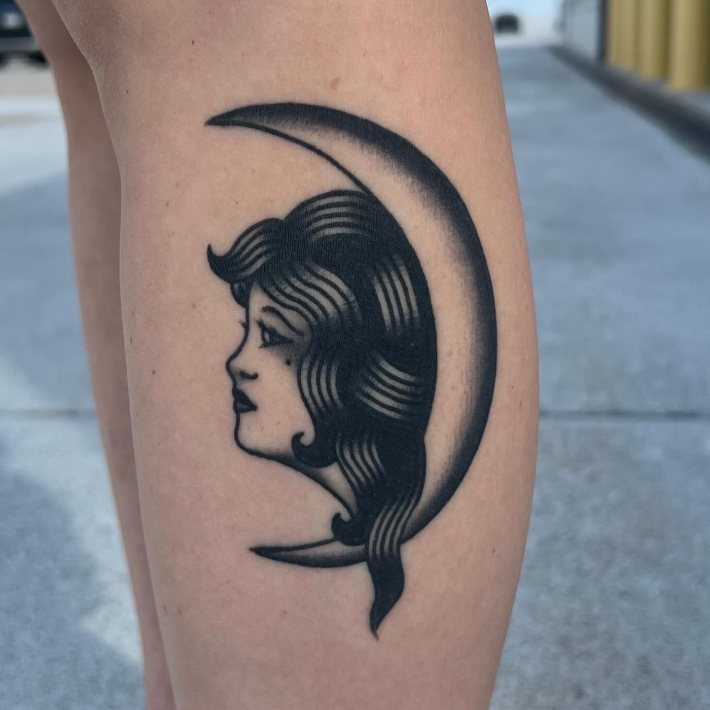 Tattoo by @homesicktat2 — black_and_grey
