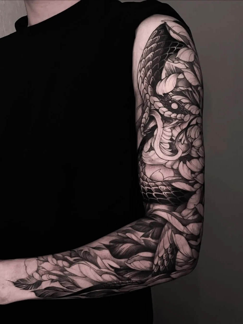 Tattoo by @72_blk — black_and_grey, japanese_irezumi