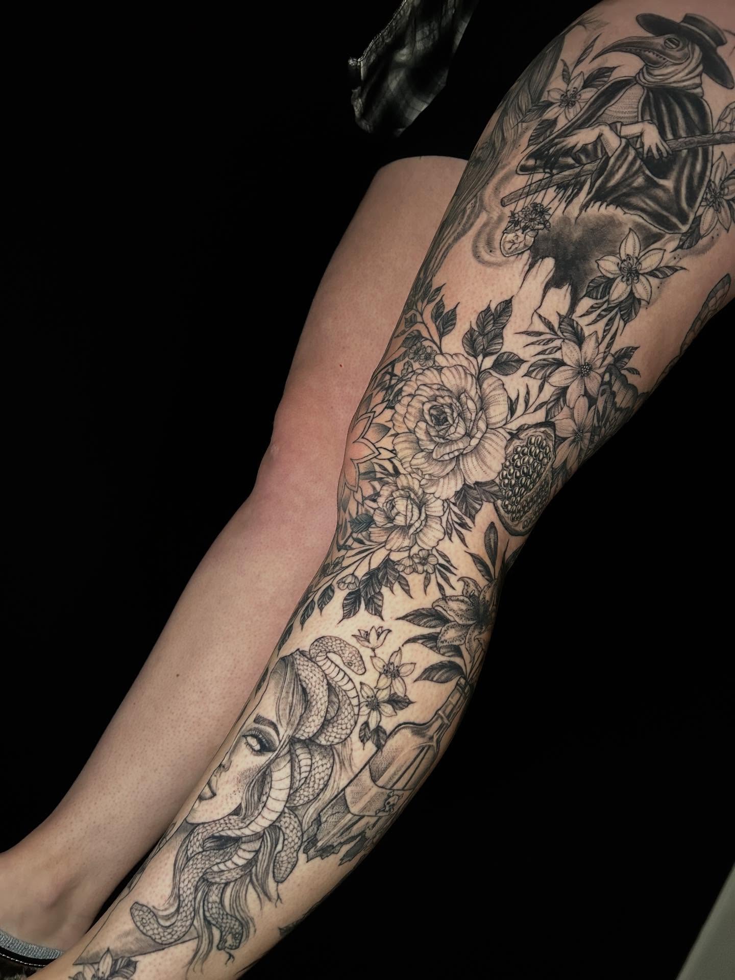 Tattoo by @ashleemshar — black_and_grey, realism
