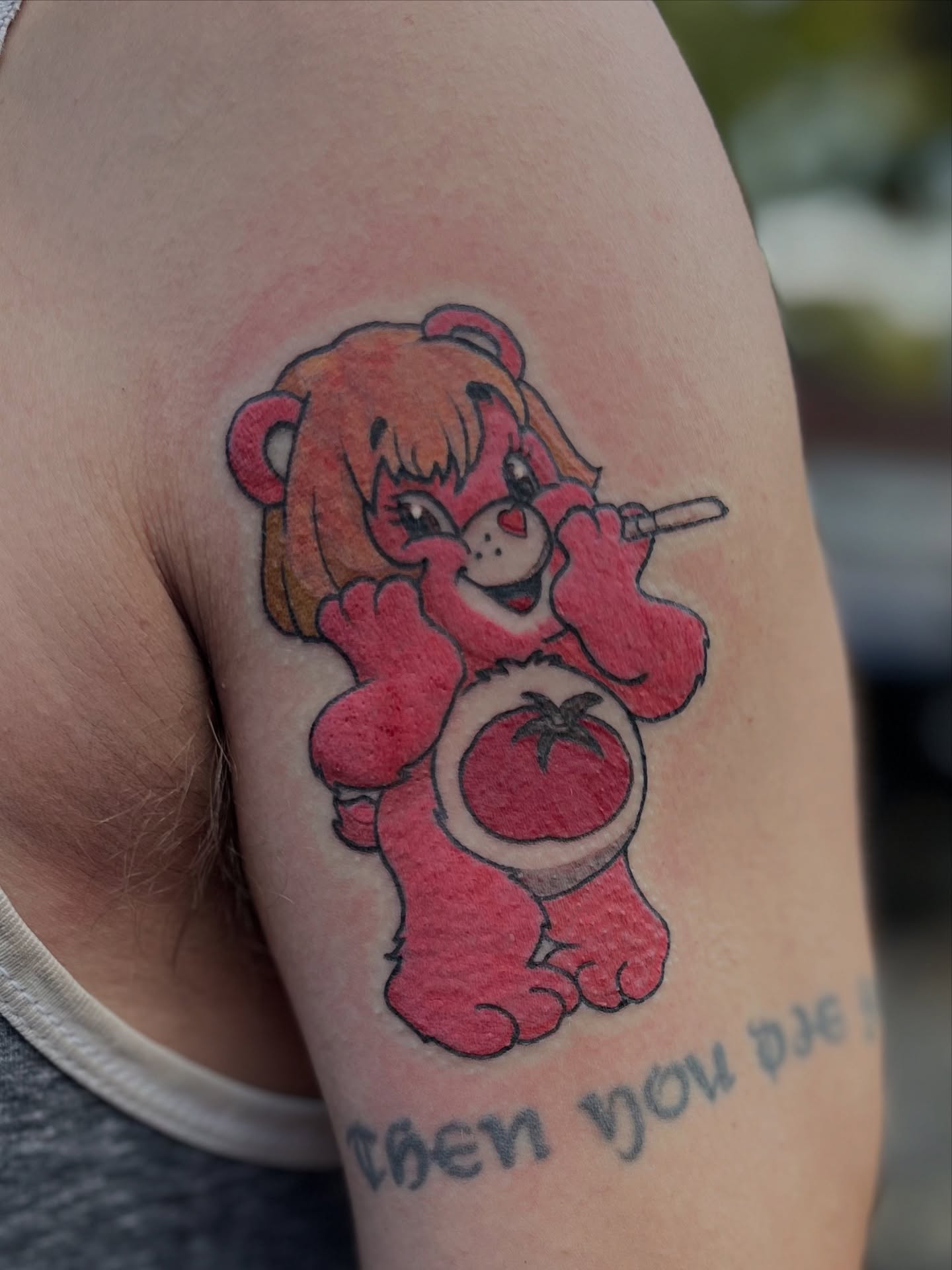 Tattoo by @edflorestattoo — dotwork