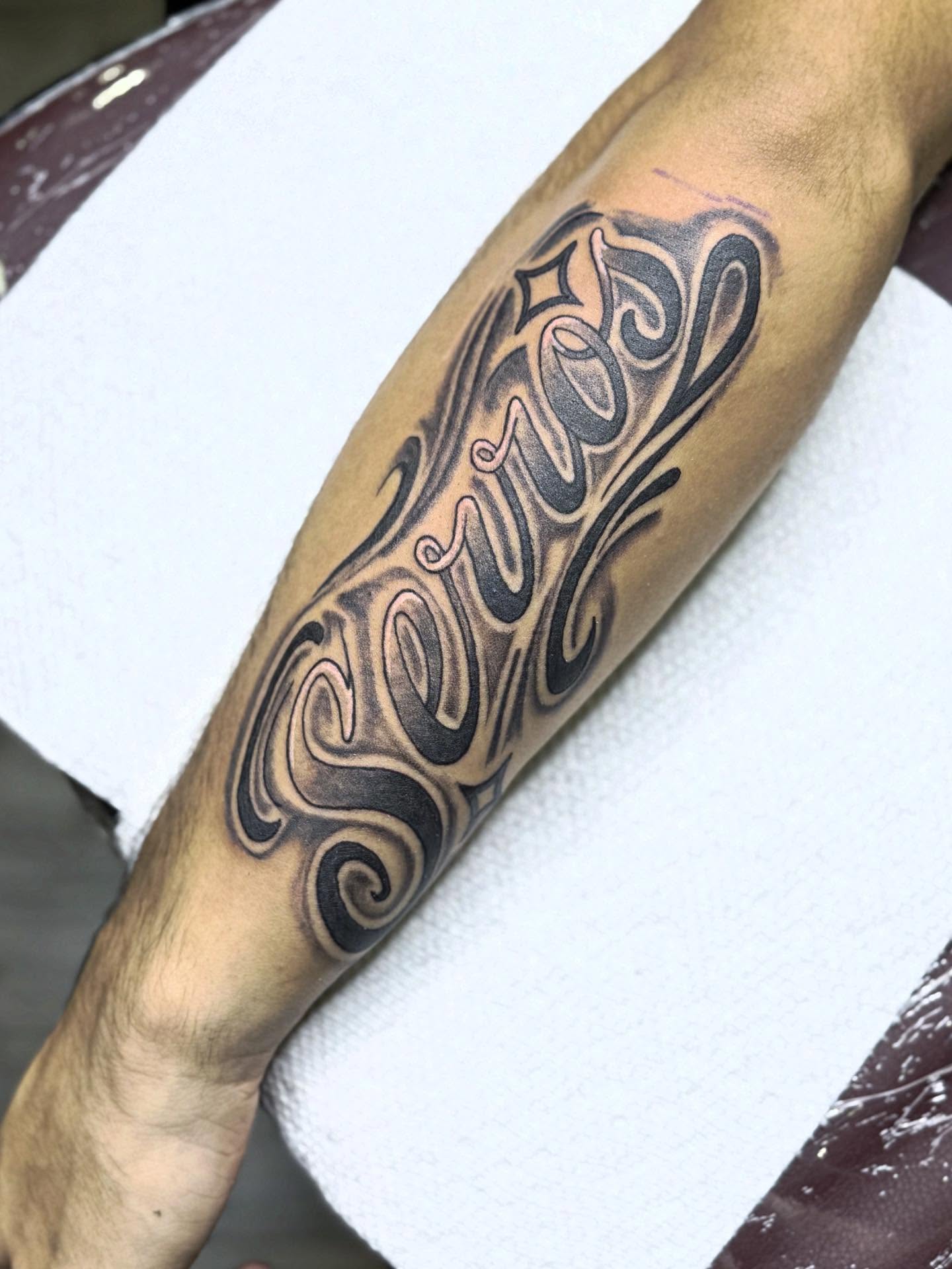 Tattoo by @linda_xochiquetzal — lettering_script