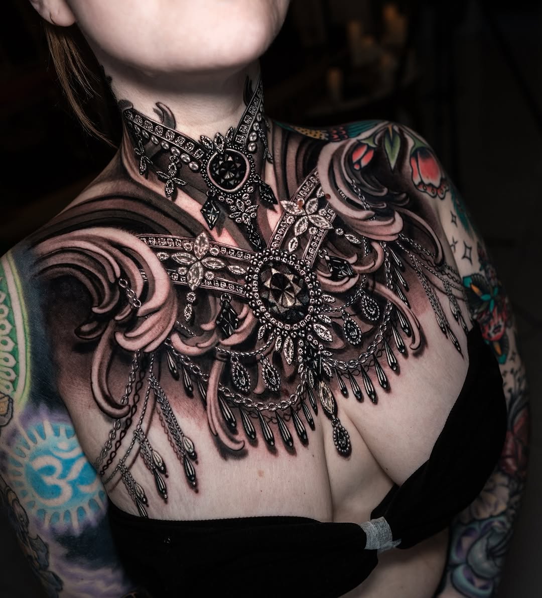 Tattoo by @amberstrangetattoos โ black_and_grey, ornamental
