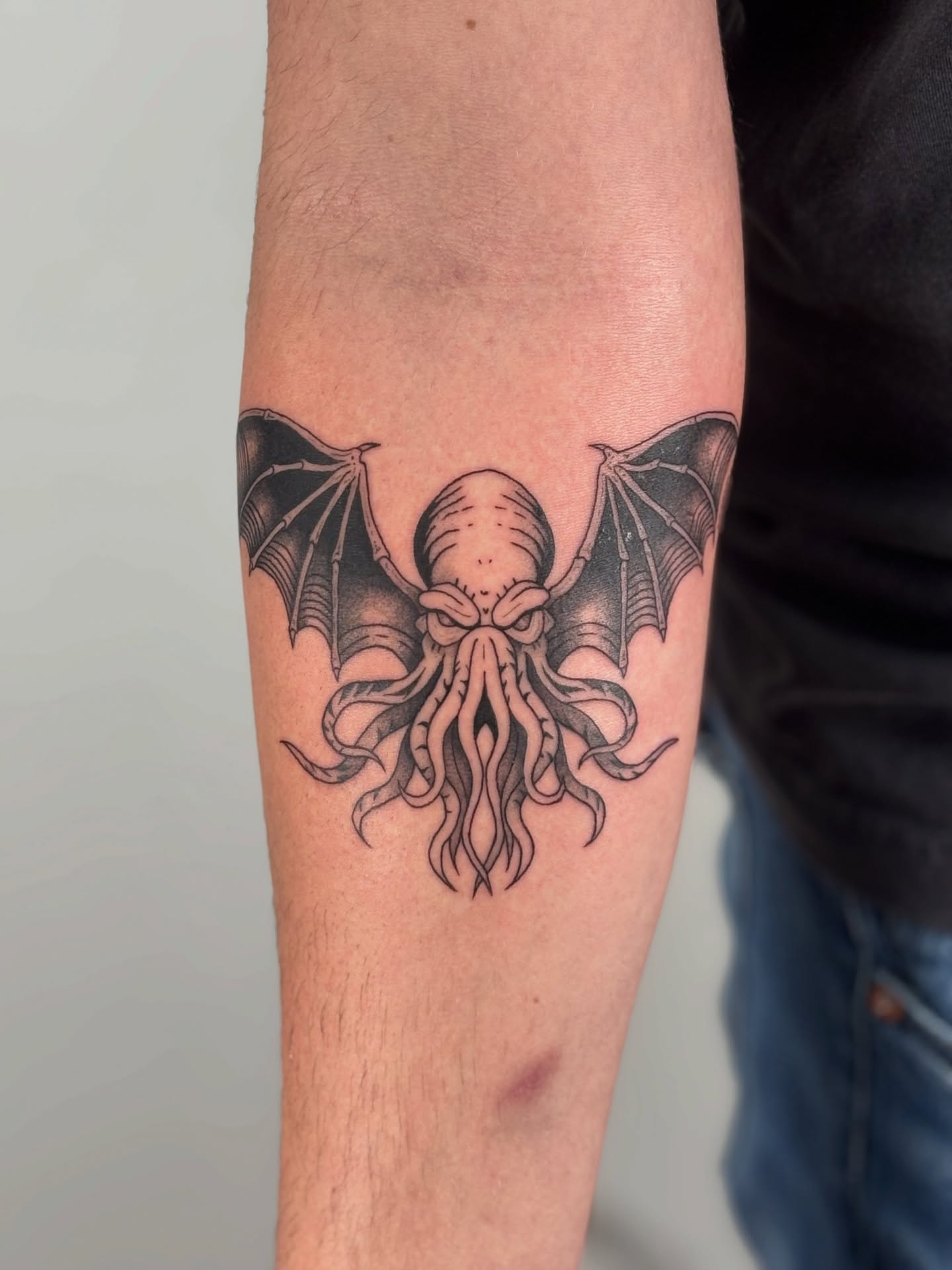 Tattoo by @sterlingstattoos — black_and_grey