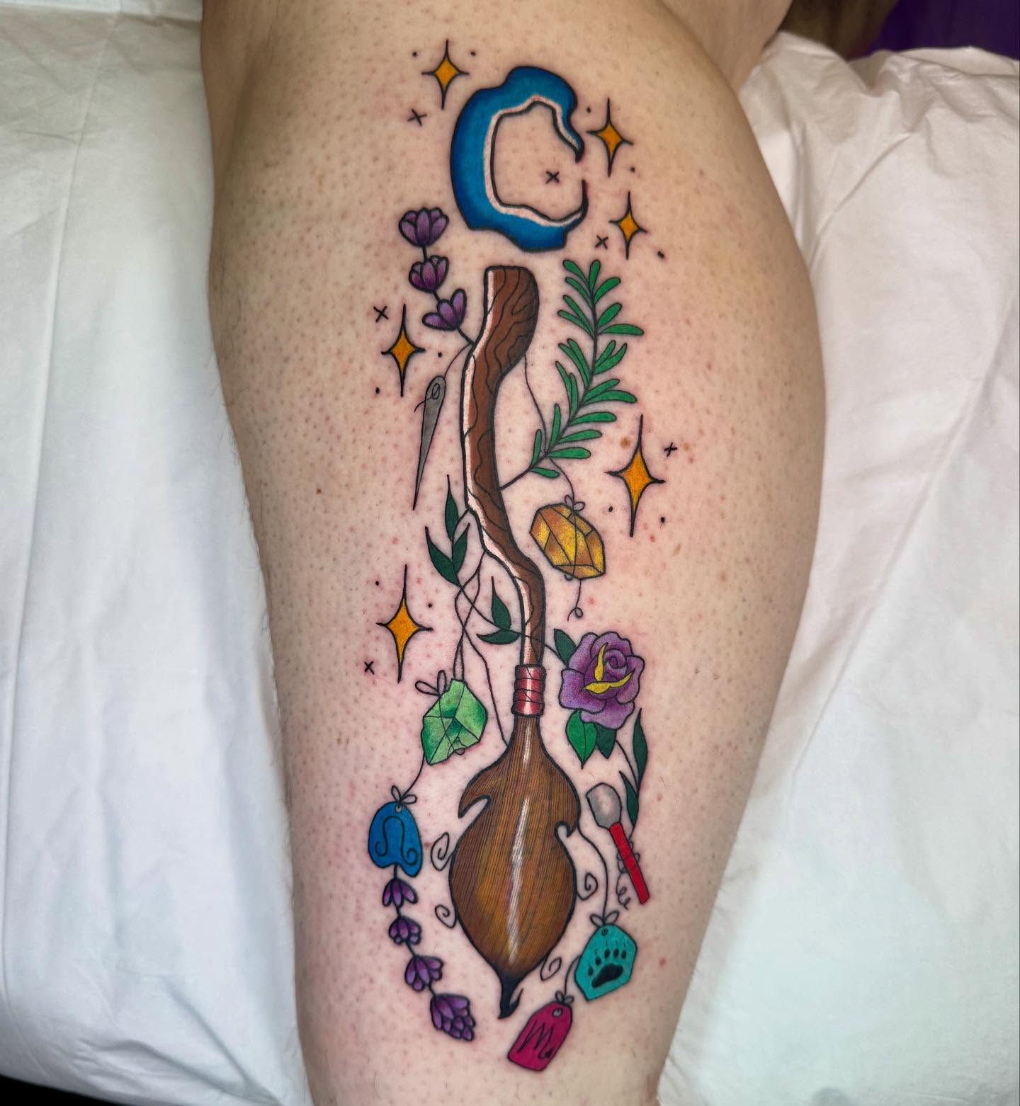 Cello and botanicals new school tattoo on the thigh by Zakariah⚡️🏳️‍⚧️✨