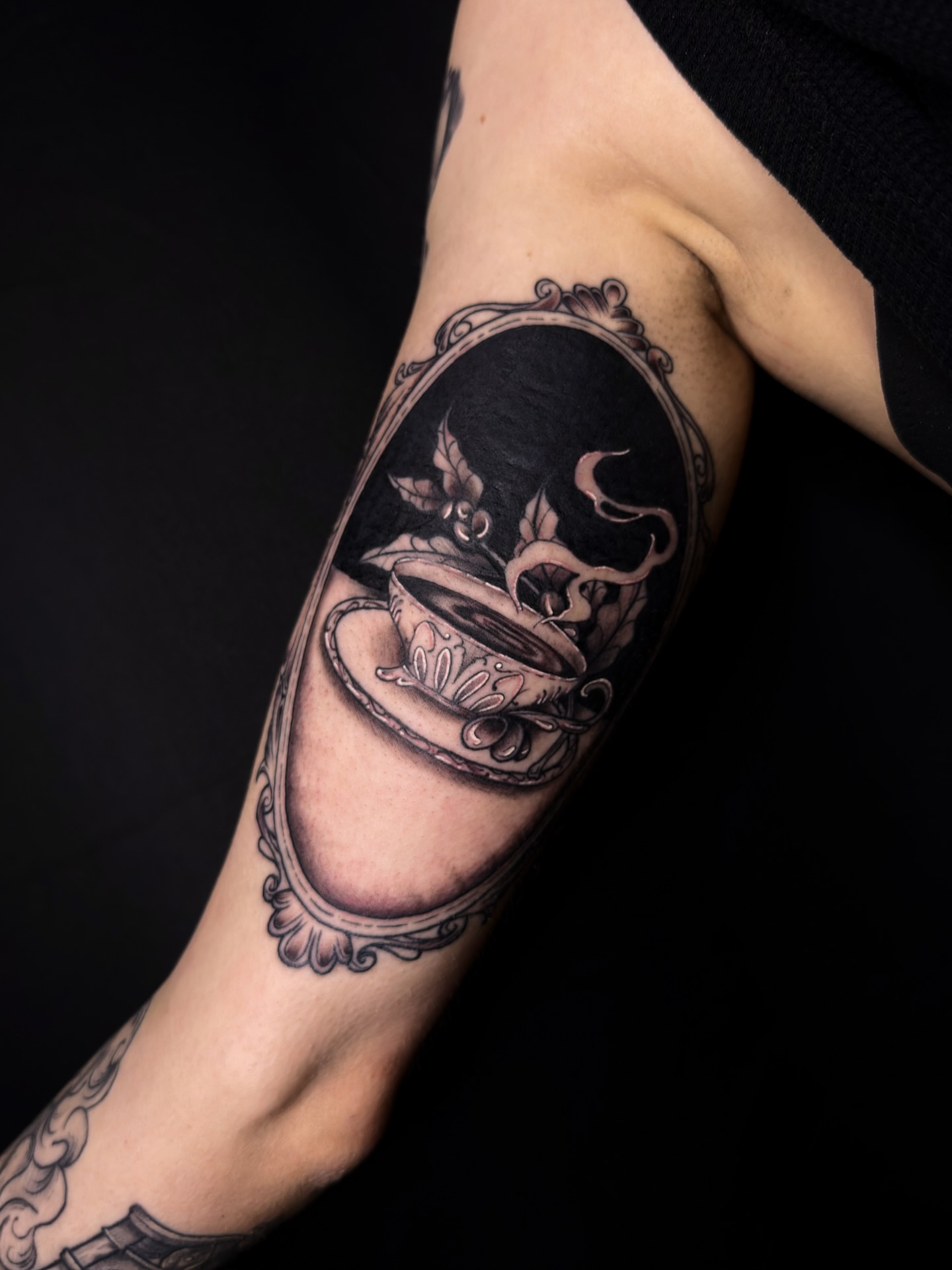 Teacup and steam realism tattoo on the forearm by 𝔐𝔦𝔠𝔥𝔢𝔩𝔩𝔢𝔫 🦇