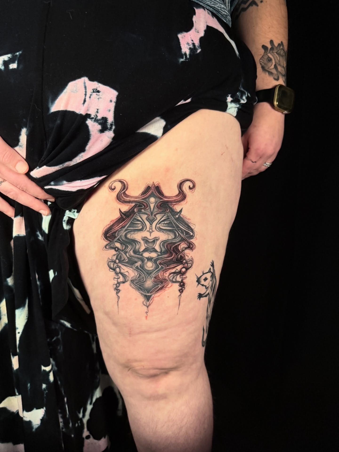 Abstract geometric design geometric tattoo on the thigh by z o y a, Seattle, Washington