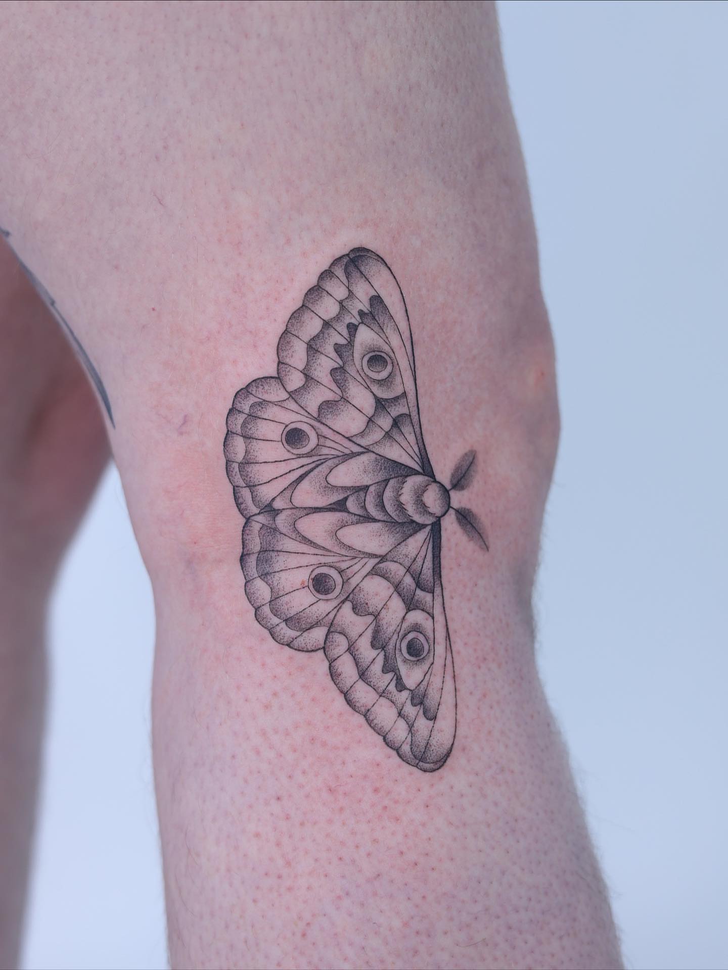 Tattoo by @emsky_ink — dotwork