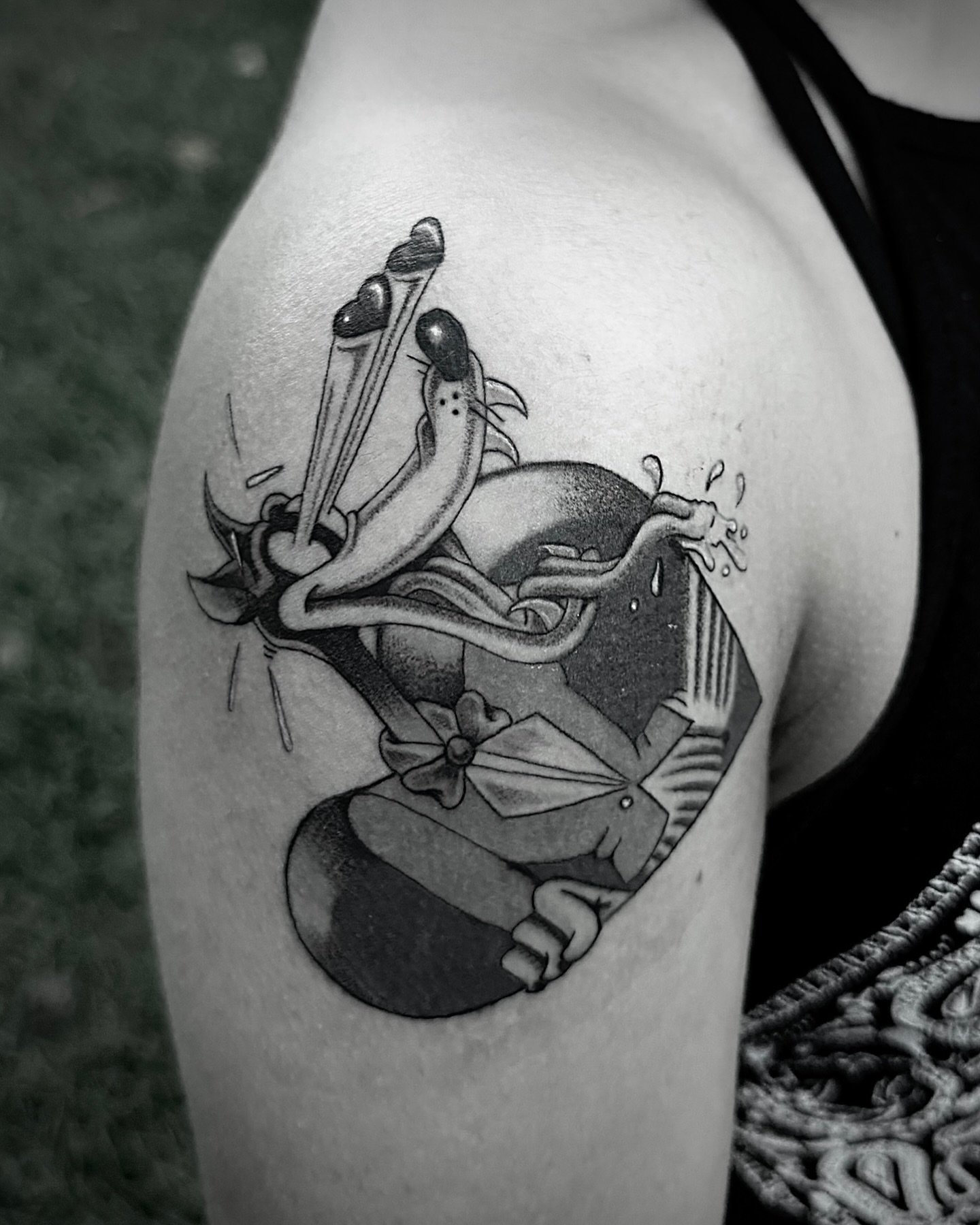 Octopus black and grey tattoo on the shoulder by Chato
