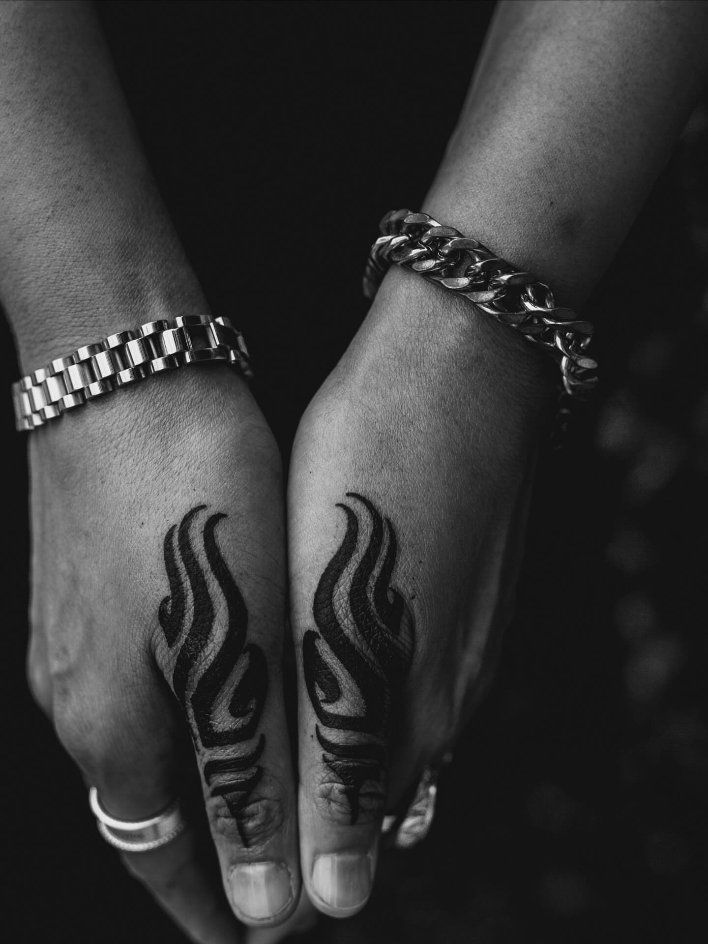 Flame black and grey tattoo on the hand by 🕸 ᴠɪᴠɪᴀɴ ʟᴏʀᴇ 🕸, Nashville, Tennessee