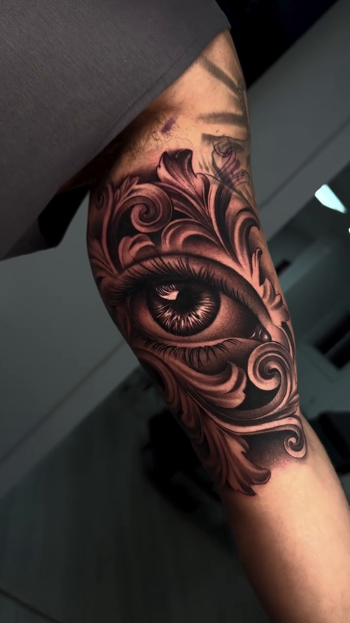 Tattoo by @onytattoos — realism, black_and_grey