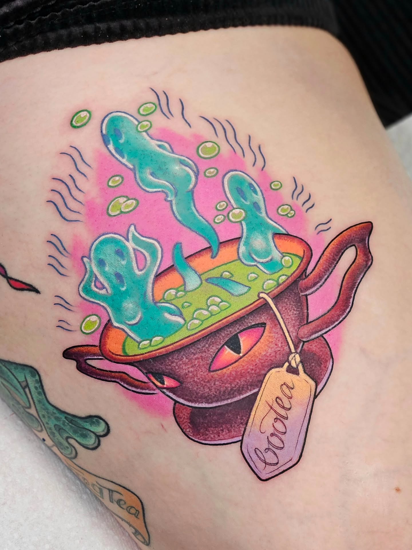 Tattoo by @zombiebellabug — american_traditional, dotwork
