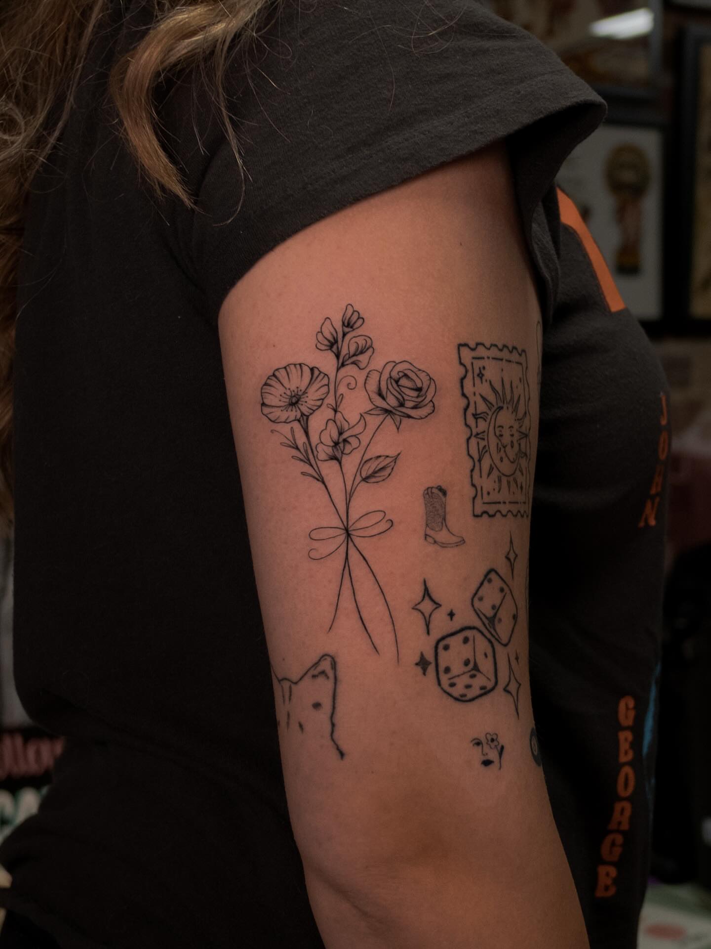 Tattoo by @julinestattoo — black_and_grey