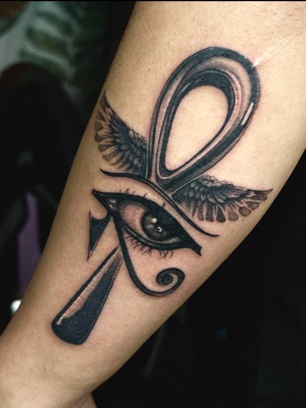 Tattoo by @bogwitchtattoos โ black_and_grey, realism