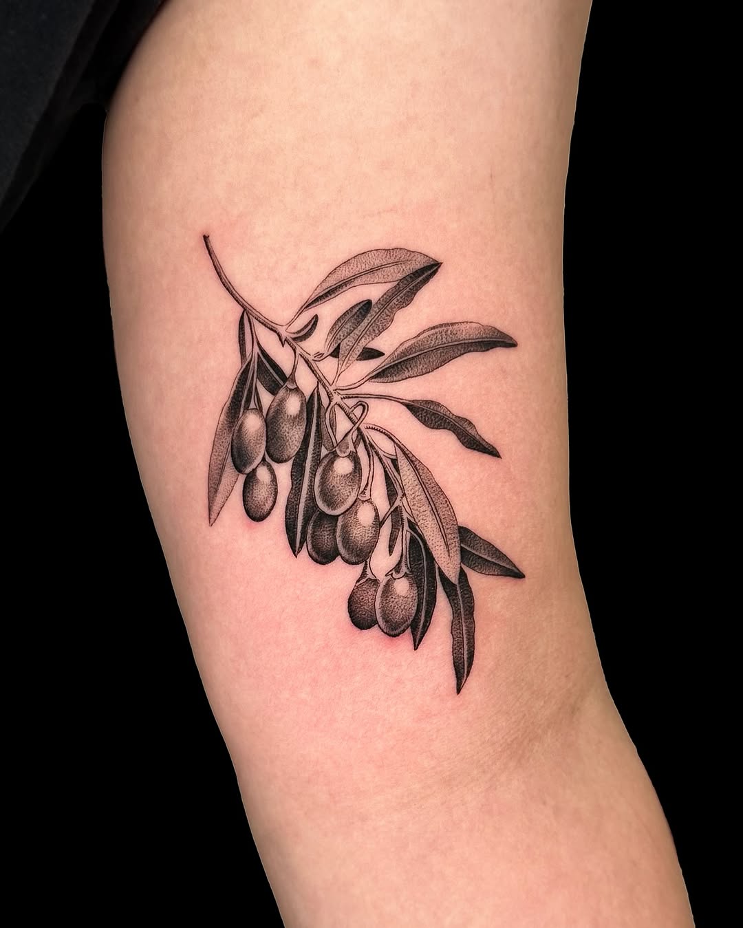 Tattoo by @mikesledz — realism, black_and_grey