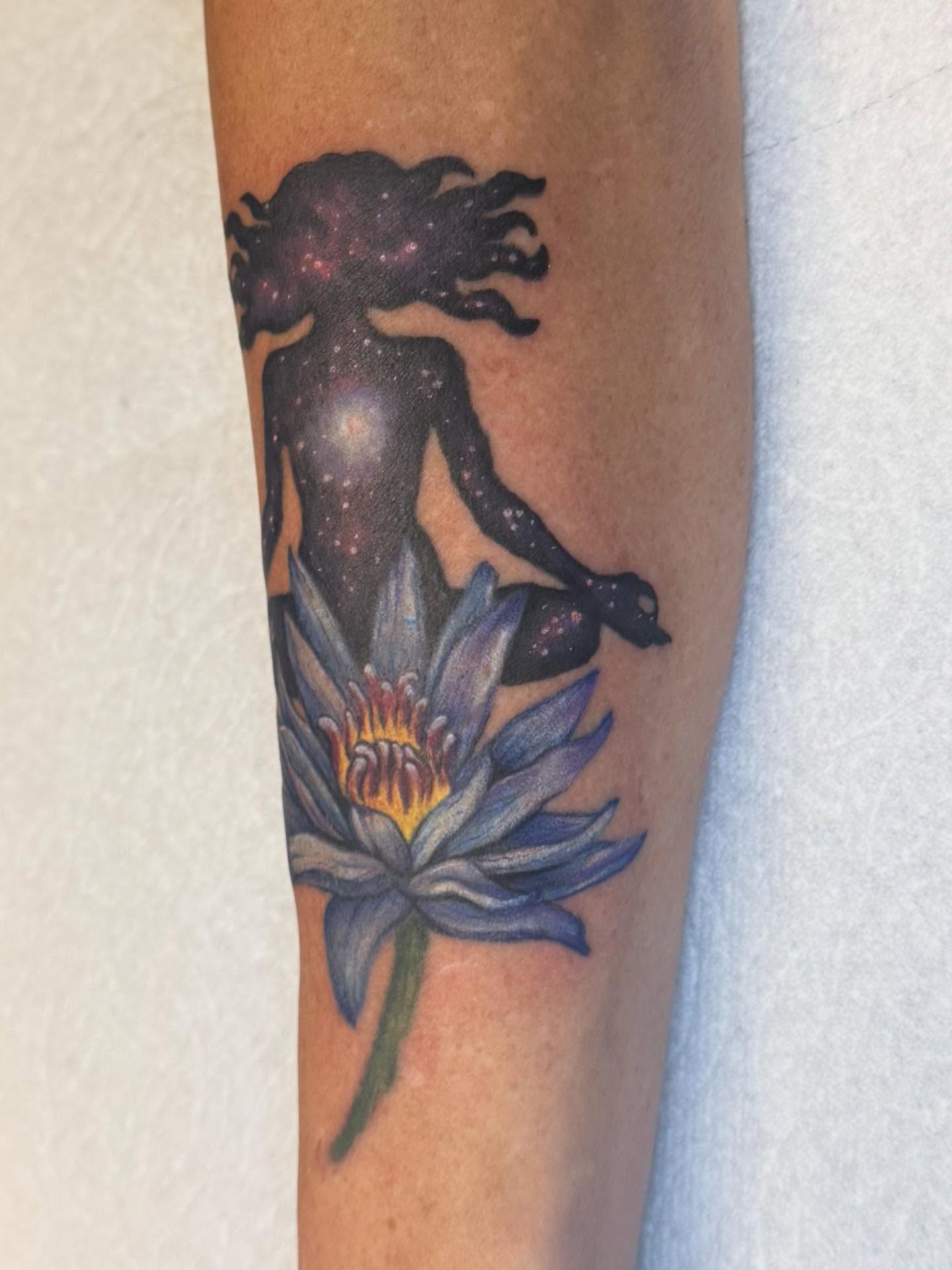 Tattoo by @starby5 โ dotwork, realism