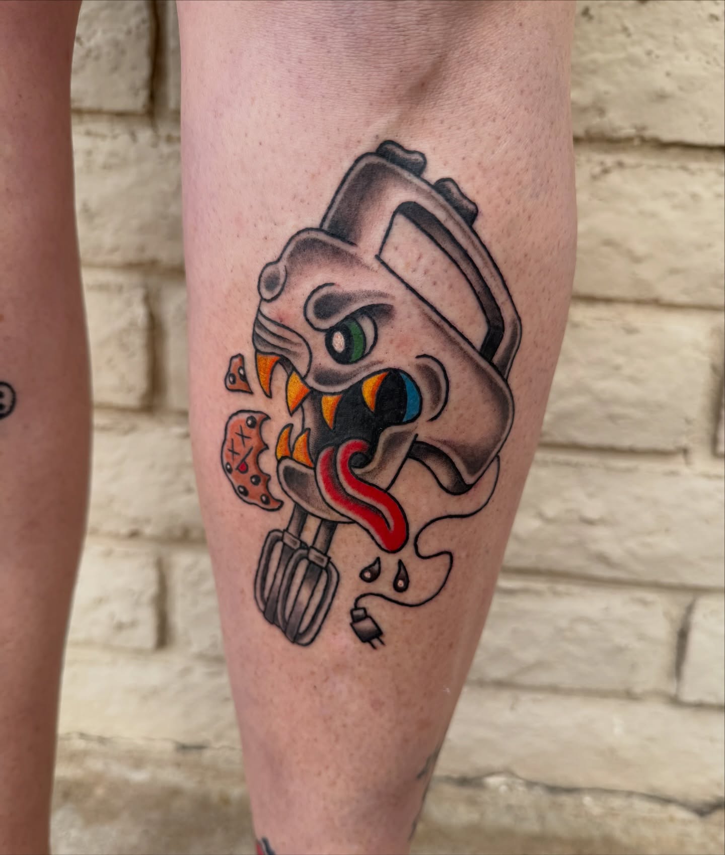Steam iron American traditional tattoo on the calf by Kayla Jackson, Phoenix, Arizona