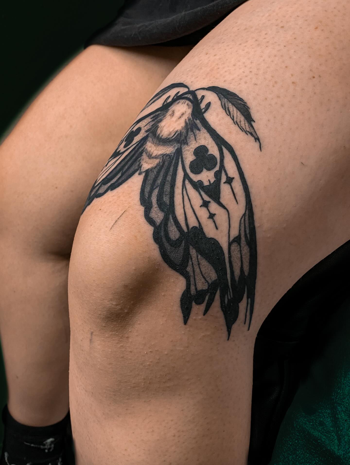 Winged skull black and grey tattoo on the thigh by ✥ G i t t a ✥