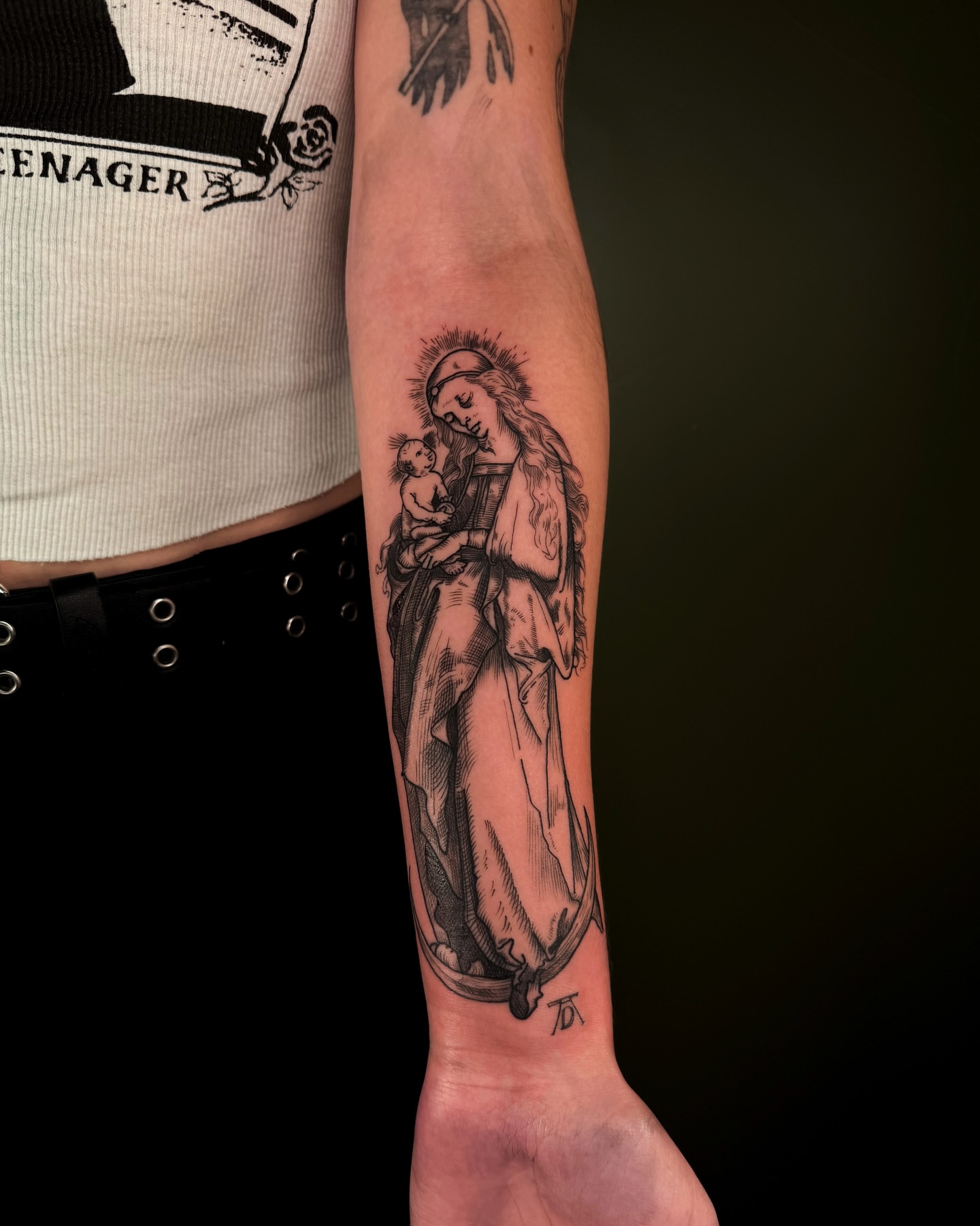 Tattoo by @faunawitchtattoo — black_and_grey, realism