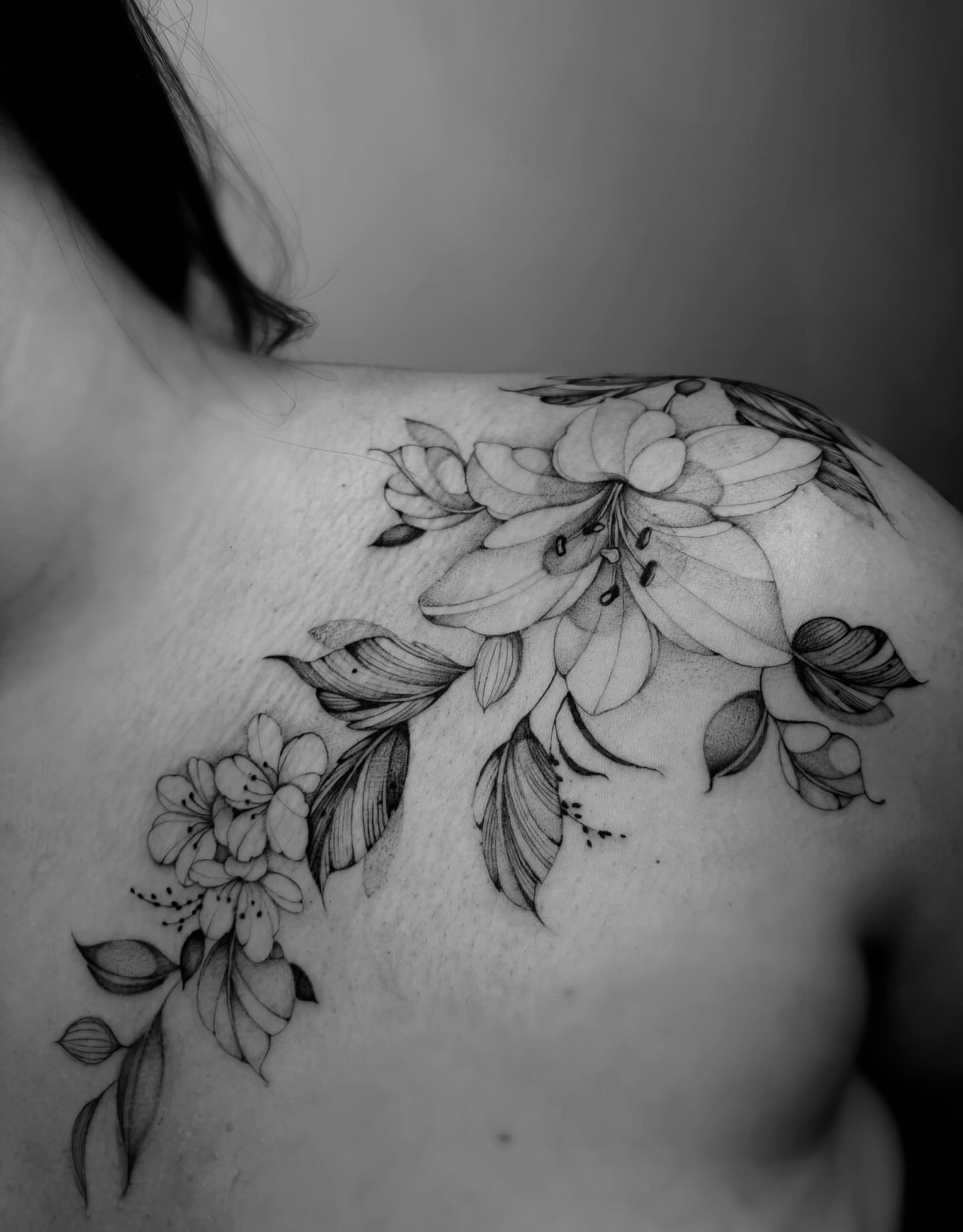 Tattoo by @allisson.lestudion20 — black_and_grey