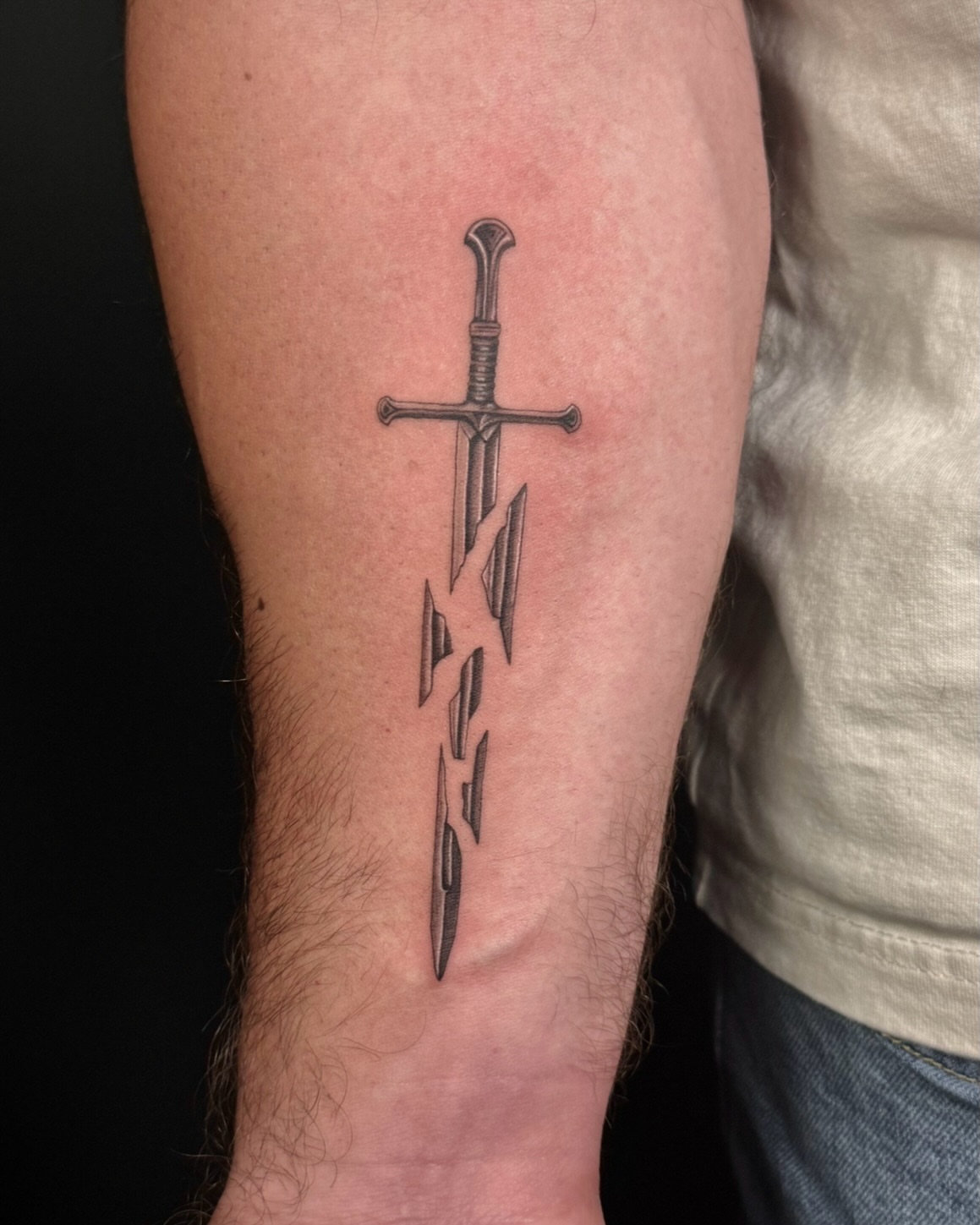 Tattoo by @seanmademeink — black_and_grey