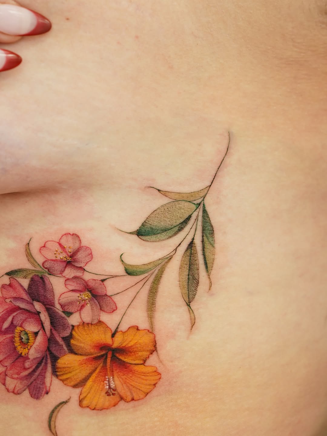Tattoo by @tinnasole — realism, watercolor