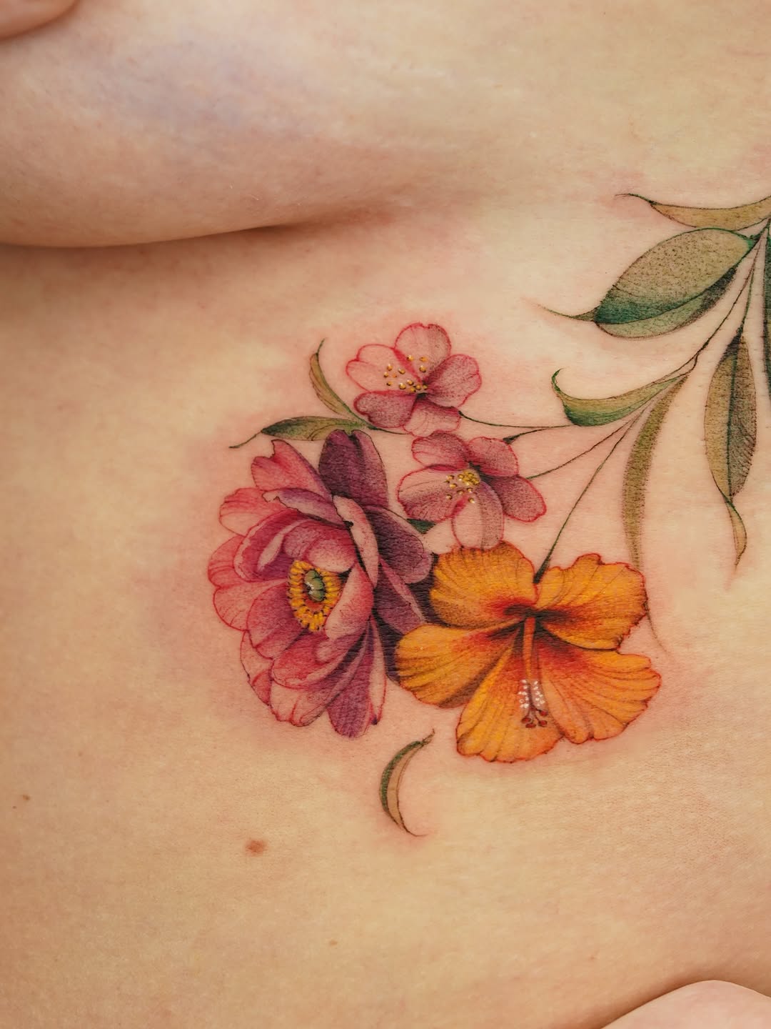 Tattoo by @tinnasole — realism, watercolor