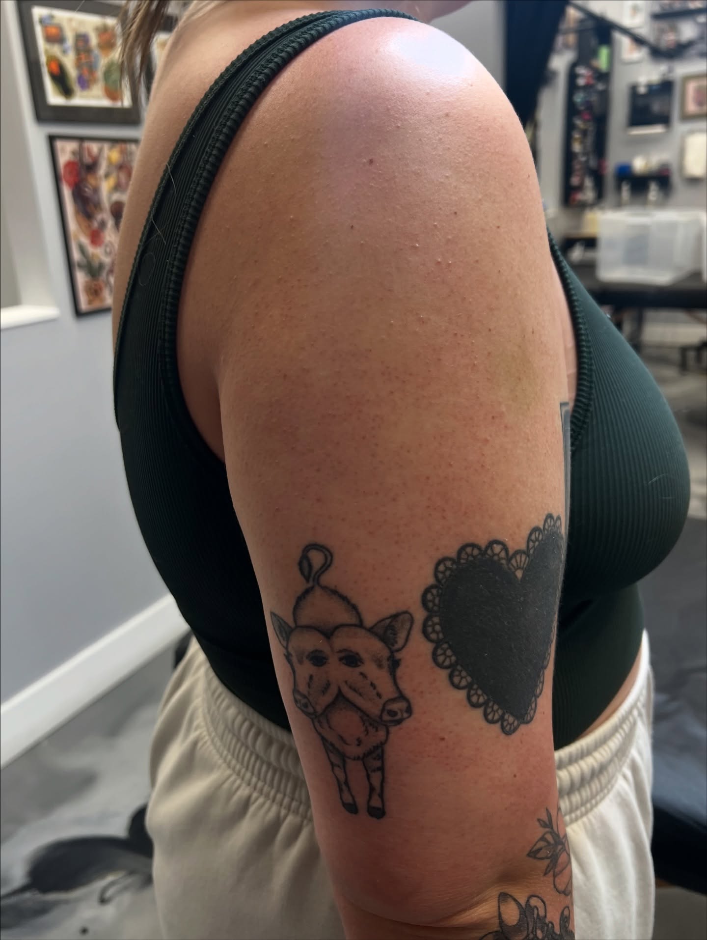 Tattoo by @zoeysageink — black_and_grey