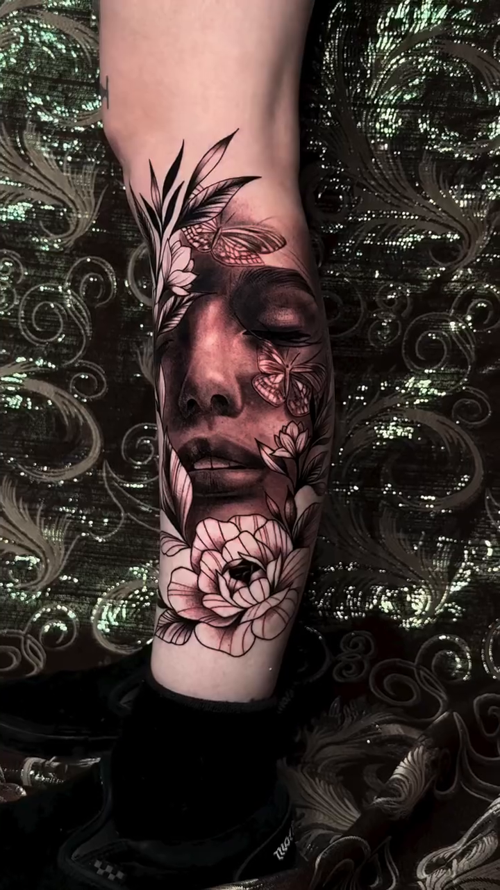 Face with flowers and insects realism tattoo by Michael Sosa