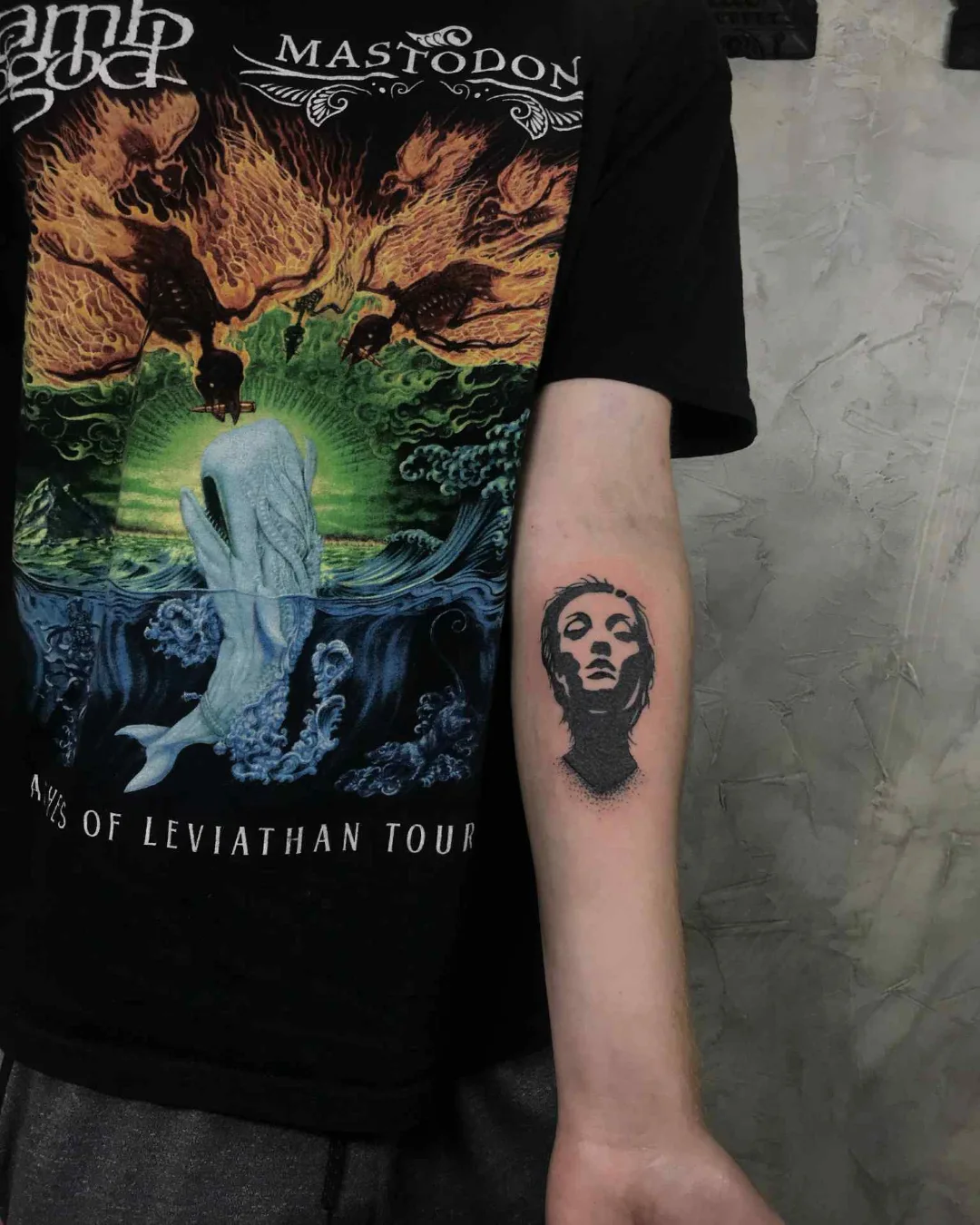 Tattoo by @khymmoon — dotwork