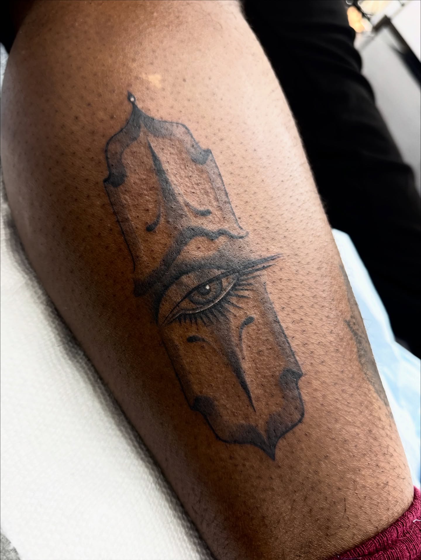 Tattoo by @zeebrruh_ — black_and_grey