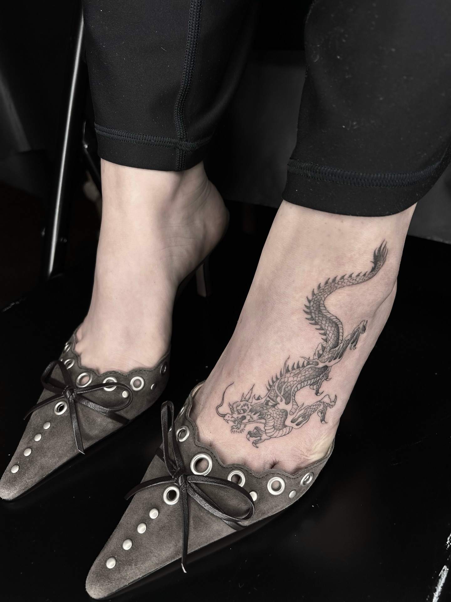 Dragon black and grey tattoo on the foot by ✭ Elisa ✭