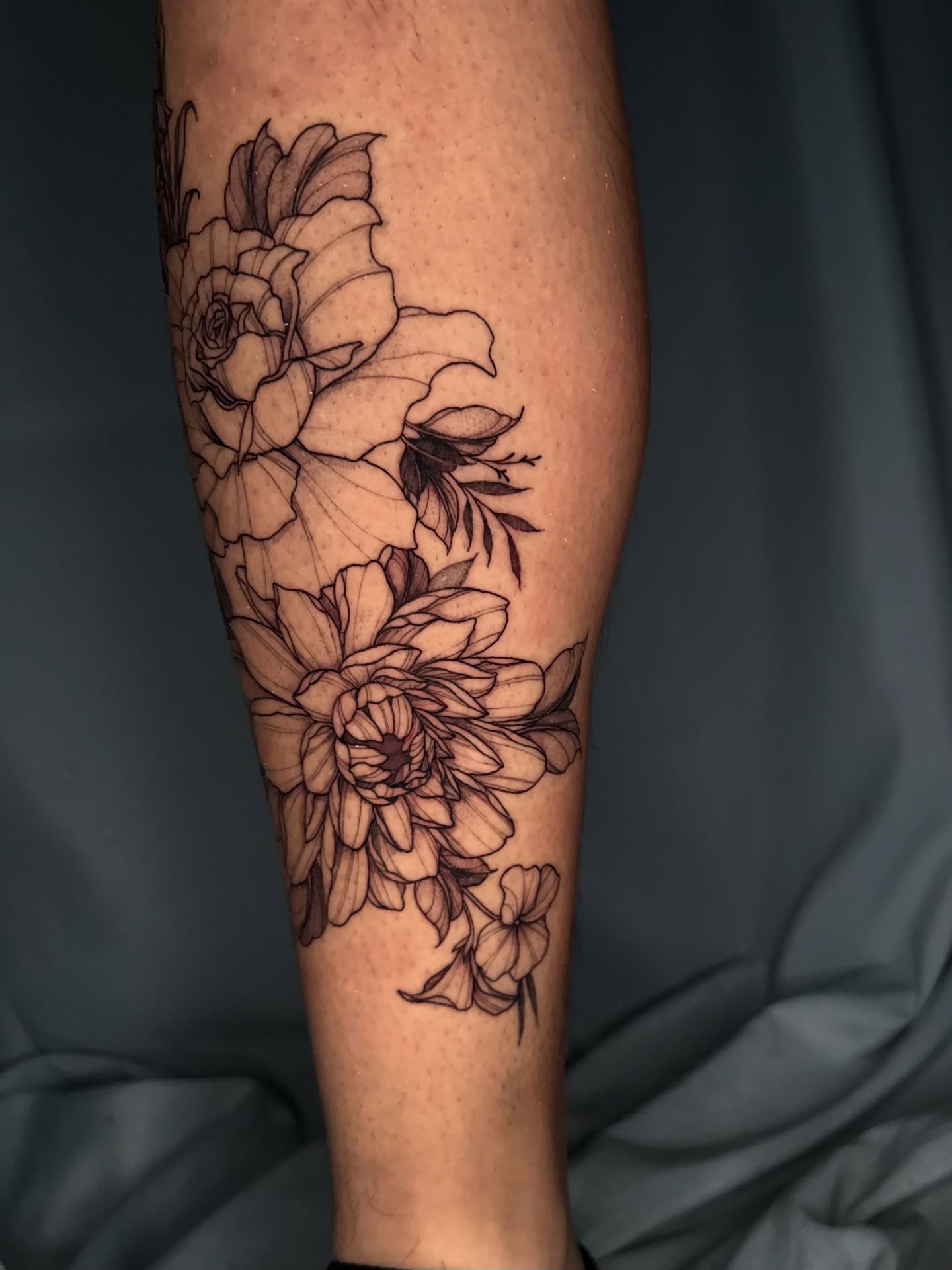 Tattoo by @gill_tattoos — black_and_grey