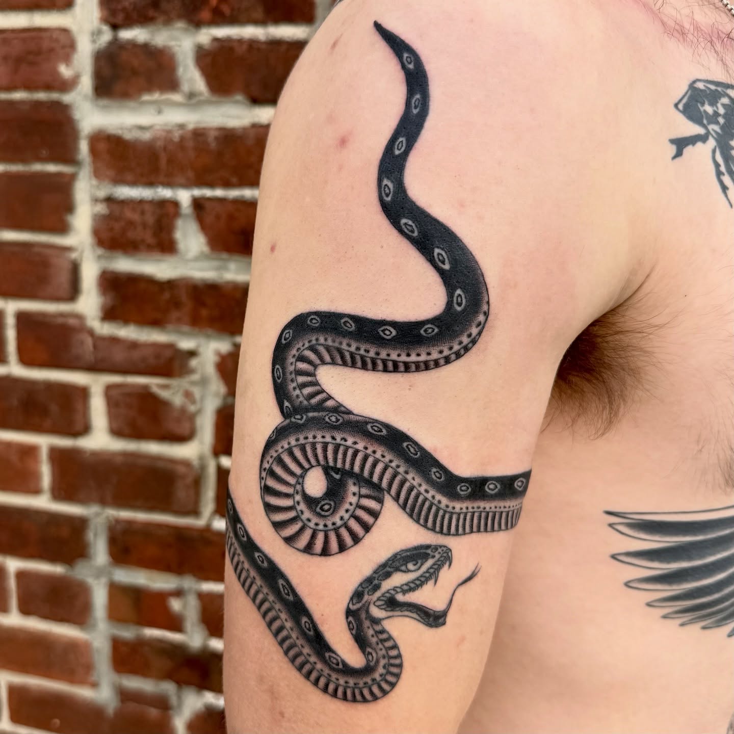 Tattoo by @nathanwohlftattooing — black_and_grey
