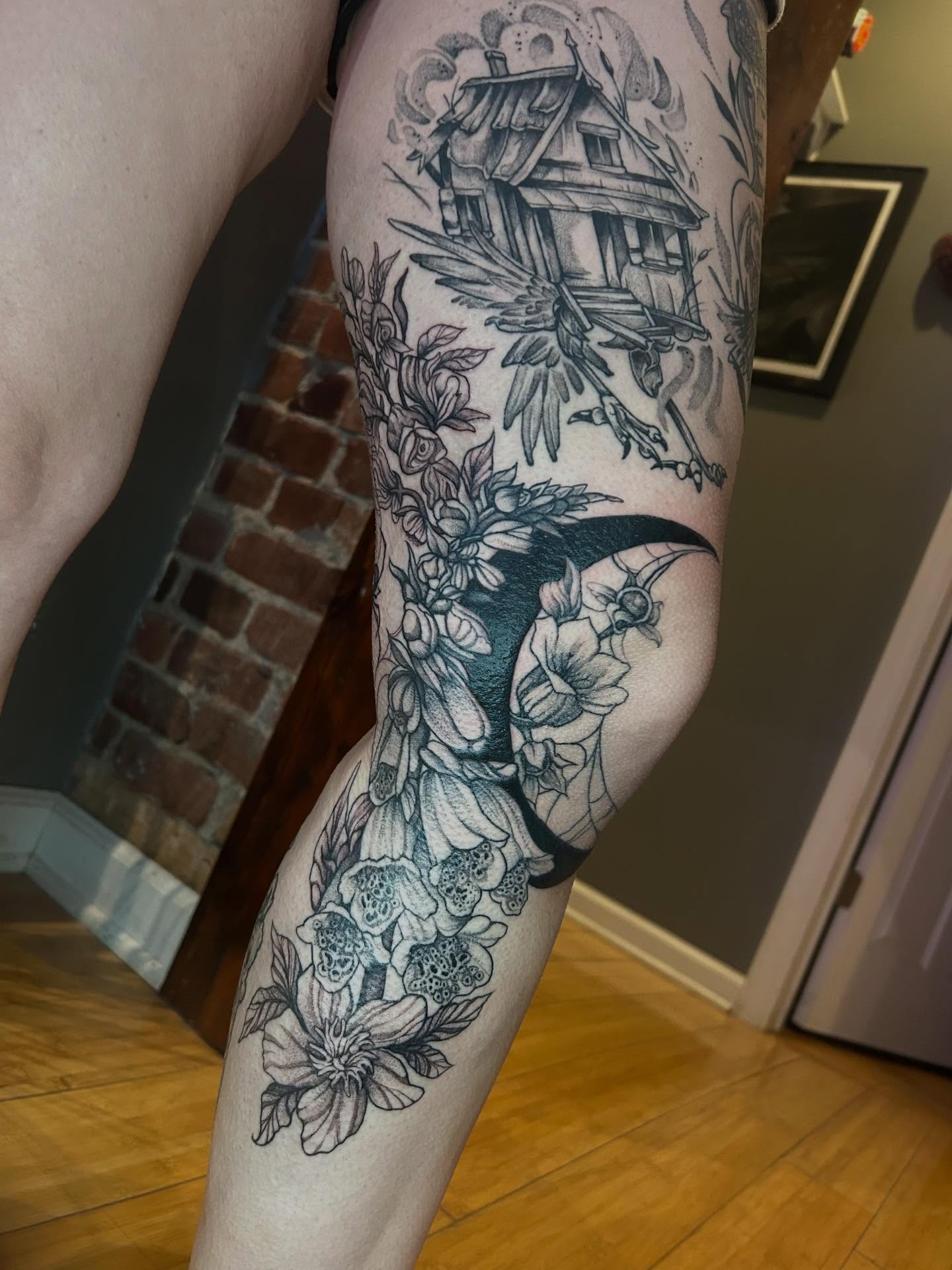 Tattoo by @dee.louisee — black_and_grey