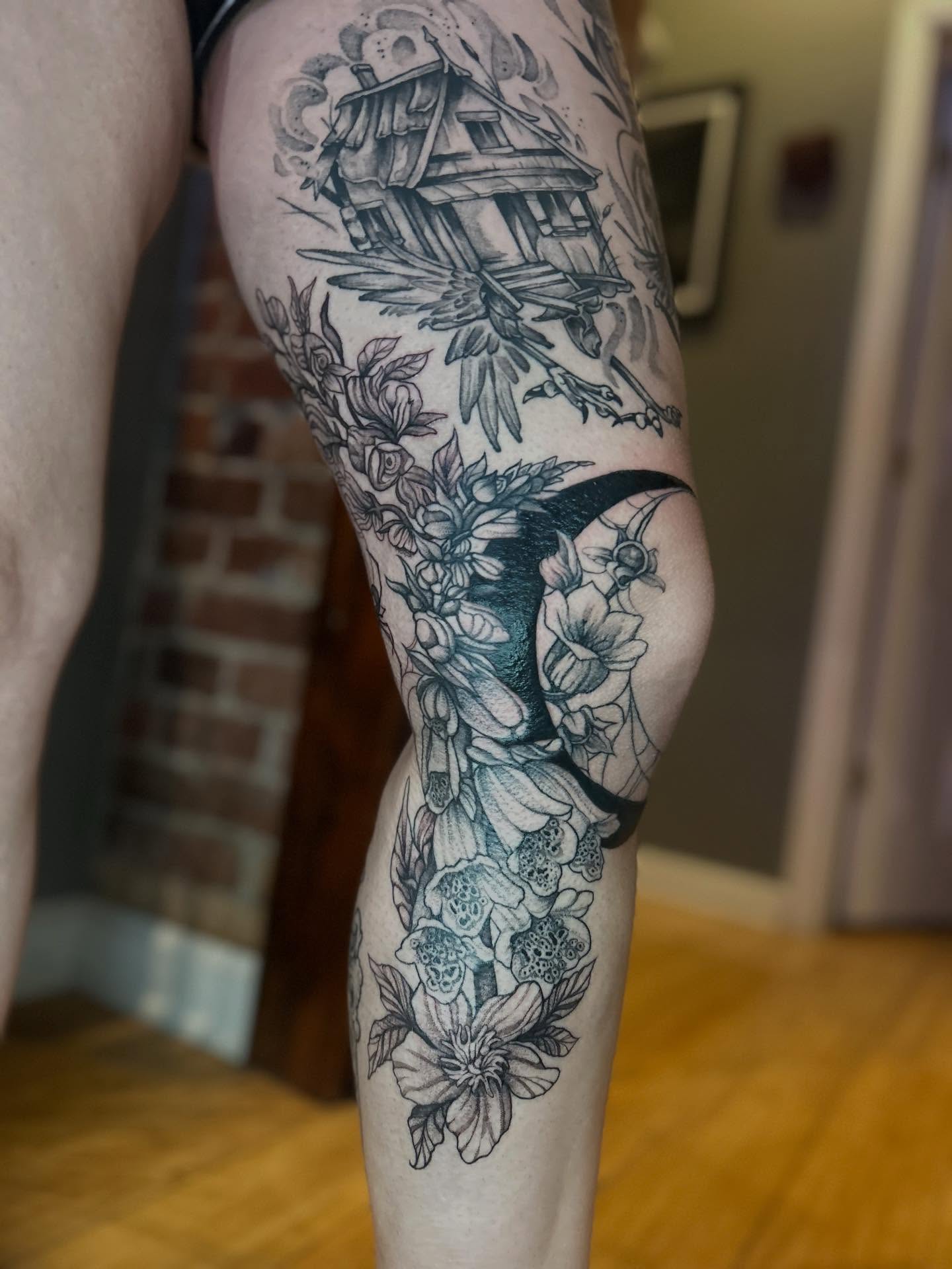 Tattoo by @dee.louisee — black_and_grey, realism