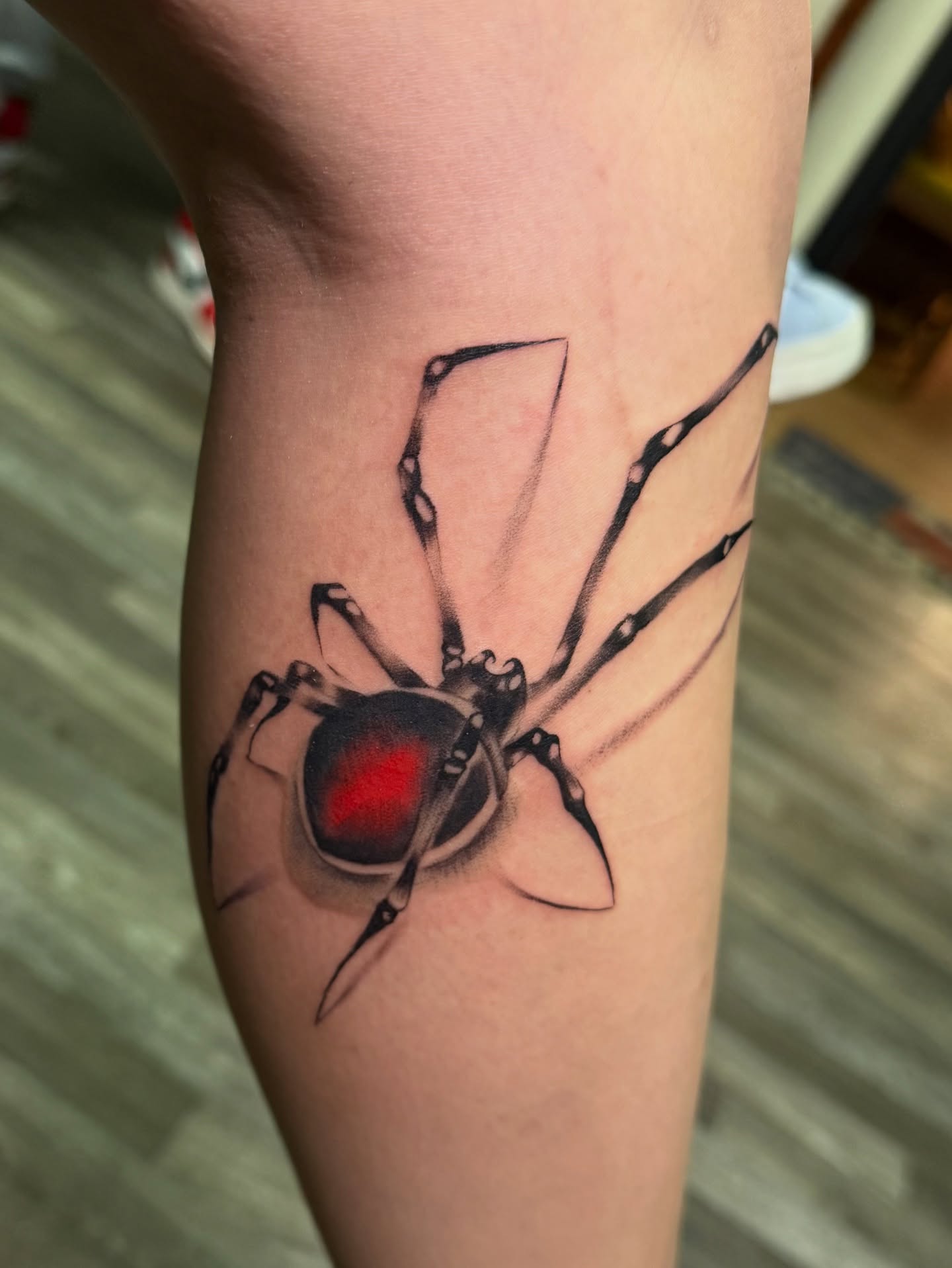 Spider realism tattoo on the forearm by 𝙰𝚛𝚕𝚒𝚗𝚐𝚝𝚘𝚗 𝚃𝚊𝚝𝚝𝚘𝚘 𝙰𝚛𝚝𝚒𝚜𝚝 ✴︎ 𝚝𝚊𝚝𝚜𝚇𝚟𝚊𝚕