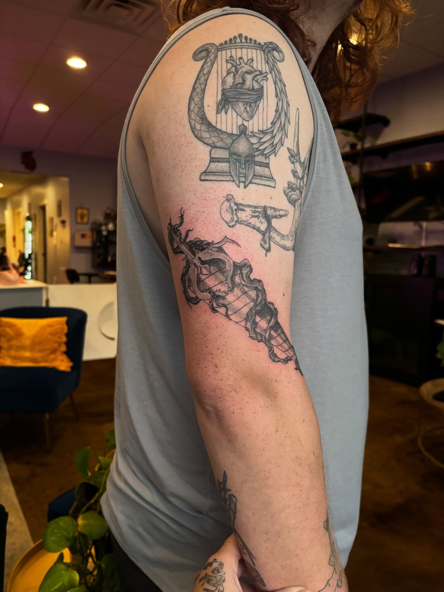 Tattoo by @fernwilds_tattoo โ black_and_grey
