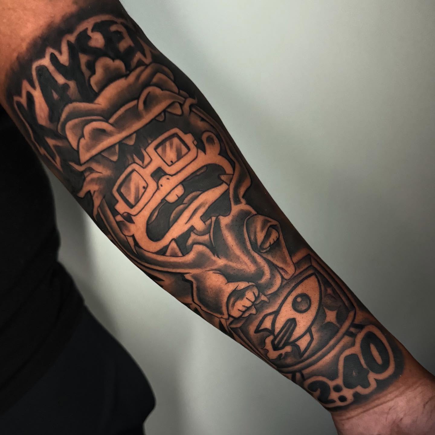 Tattoo by @idrinkink_ — black_and_grey