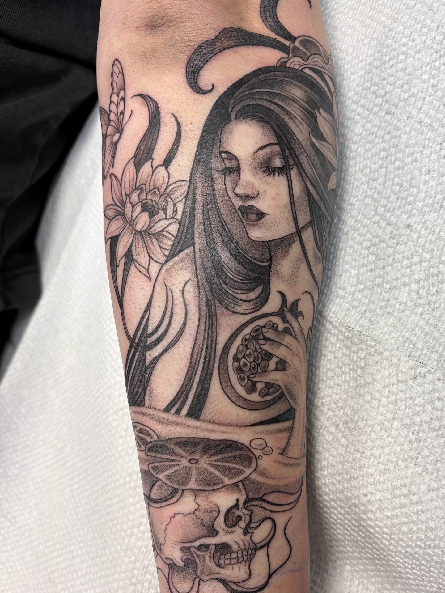 Tattoo by @kinseymillertattoo — black_and_grey, realism