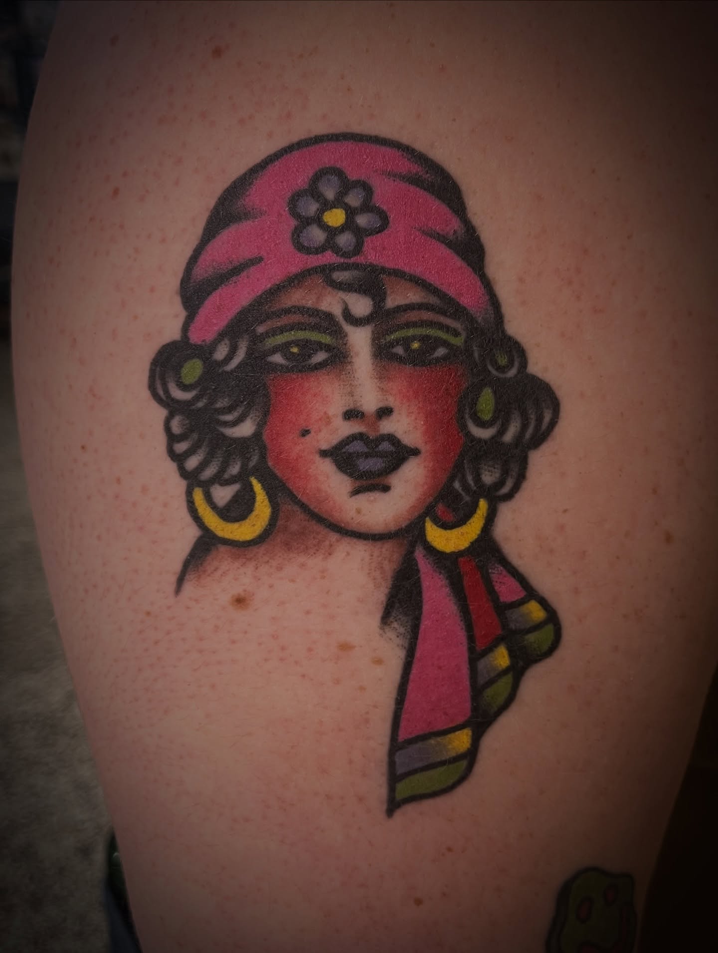 Flapper girl American traditional tattoo on the thigh by Deya Aven, Nashville, Tennessee