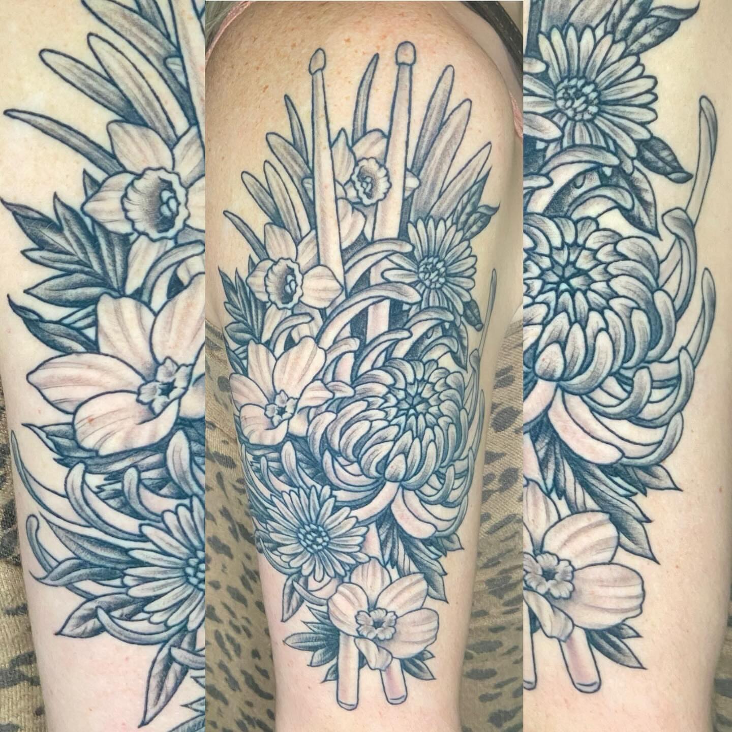Tattoo by @noryanbaker — black_and_grey